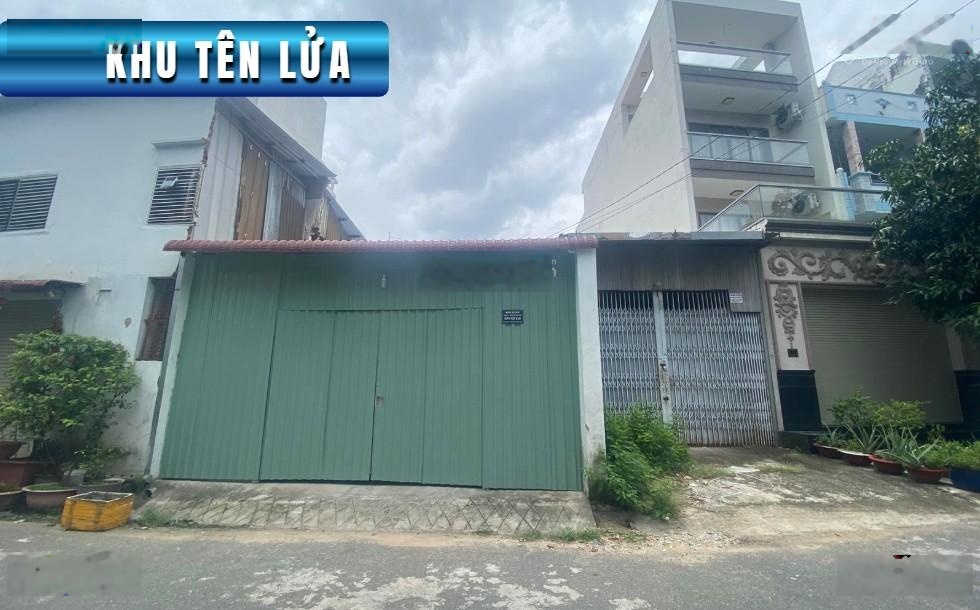 Bán nhà đường nội bộ khu Tên Lửa, 6 x 15m, cấp 4, giá 8.5 tỷ (Tín Hưng)