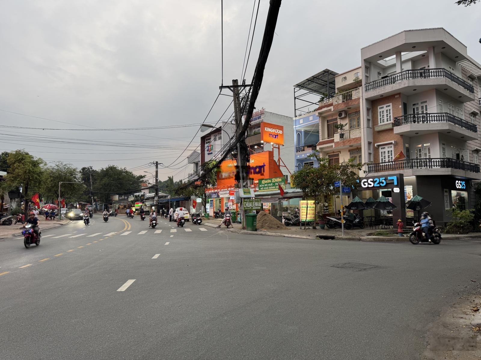 Bán đất vàng mặt tiền man thiện - đối diện c3 man thiện - cơ hội cho nhà đầu tư lớn - giá 22 tỷ