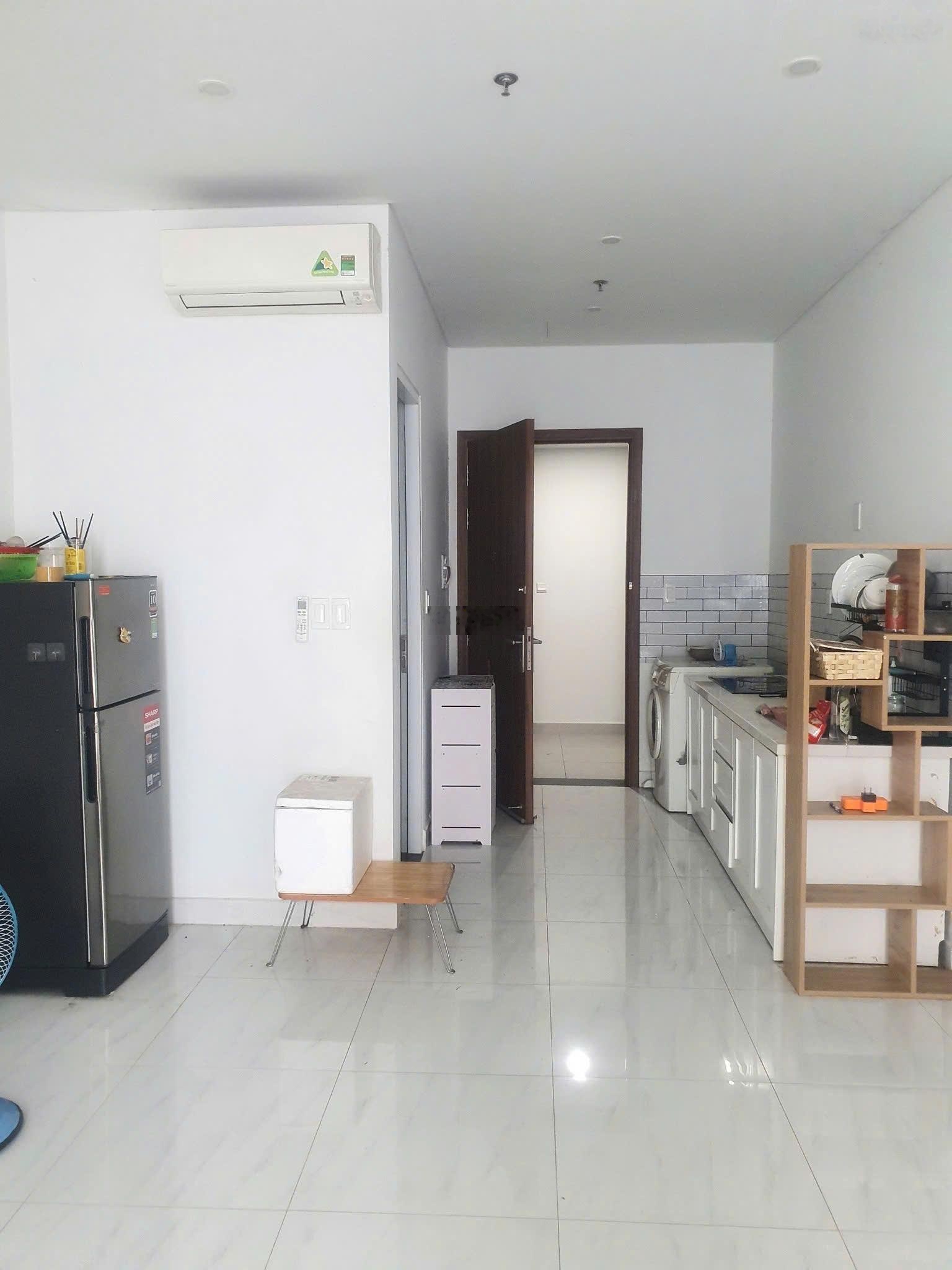 Cho thuê Officetel 35m2 NTCB chỉ 6.5 triệu/tháng tại chung cư D-Vela