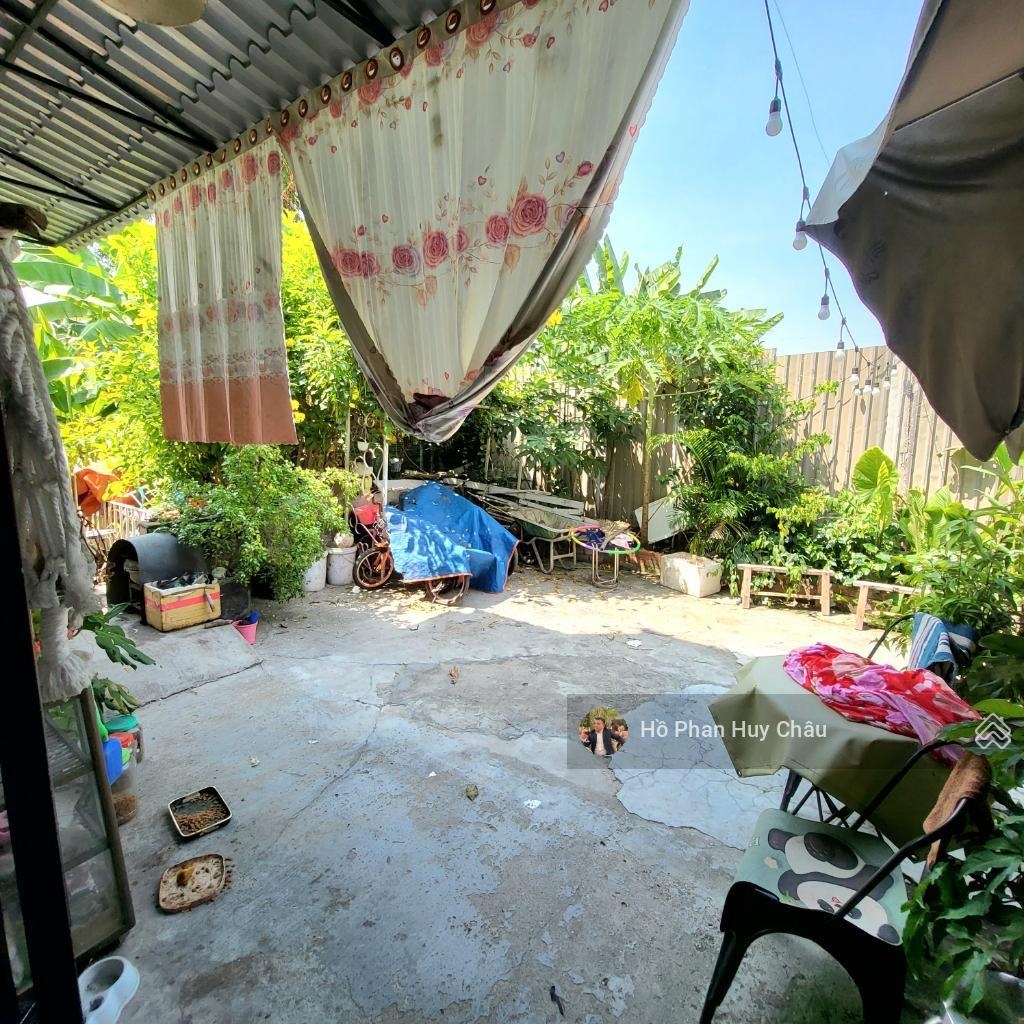 Vip căn góc giá rẻ - đường 8m - 6 tỷ 4 - Huỳnh Tấn Phát