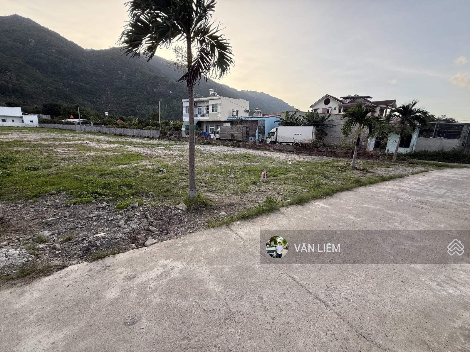 Bán đất đẹp trung tâm Phước Đồng - Nha Trang cách đường Nguyễn Tất Thành 100m vị trí đẹp