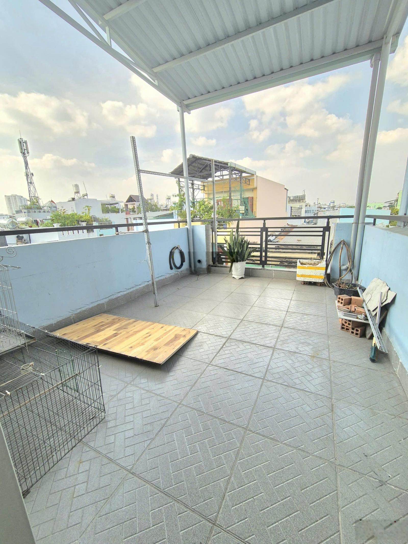 Bán nhà 3 lầu hẻm xe hơi Tân Bình, chỉ 5.4 tỷ còn bớt