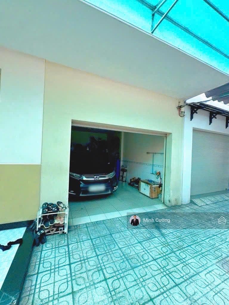 Bán nhà Lê Lai, Gò Vấp, 8.6x12m vuông vức, 3 tầng BTCT 4PN, HXH 5m sát MT, giảm 800tr chỉ 10.5tỷ TL