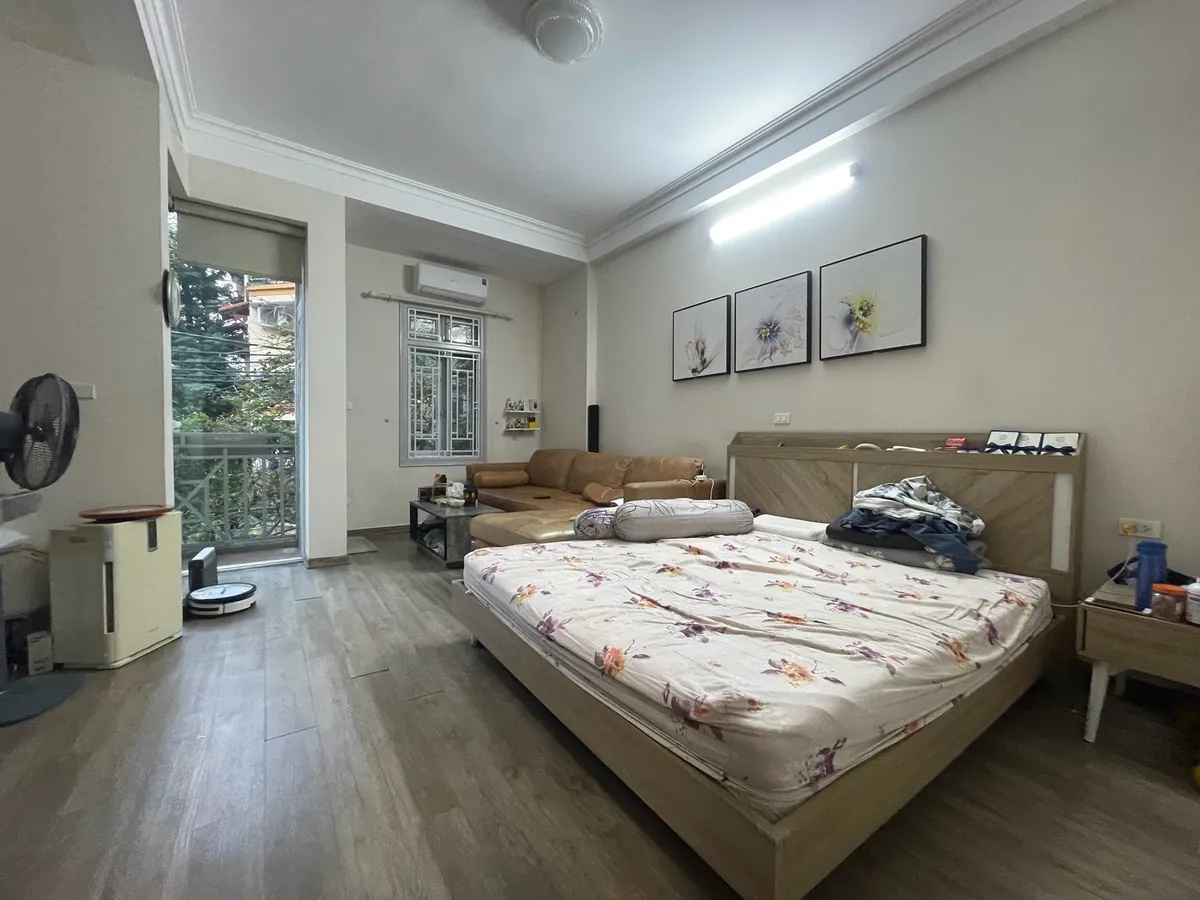 Nhà đẹp phân lô Chùa Bộc, Đống Đa, lô góc, 45m 6 tầng thang máy, ô tô tránh, giá chào 20,5