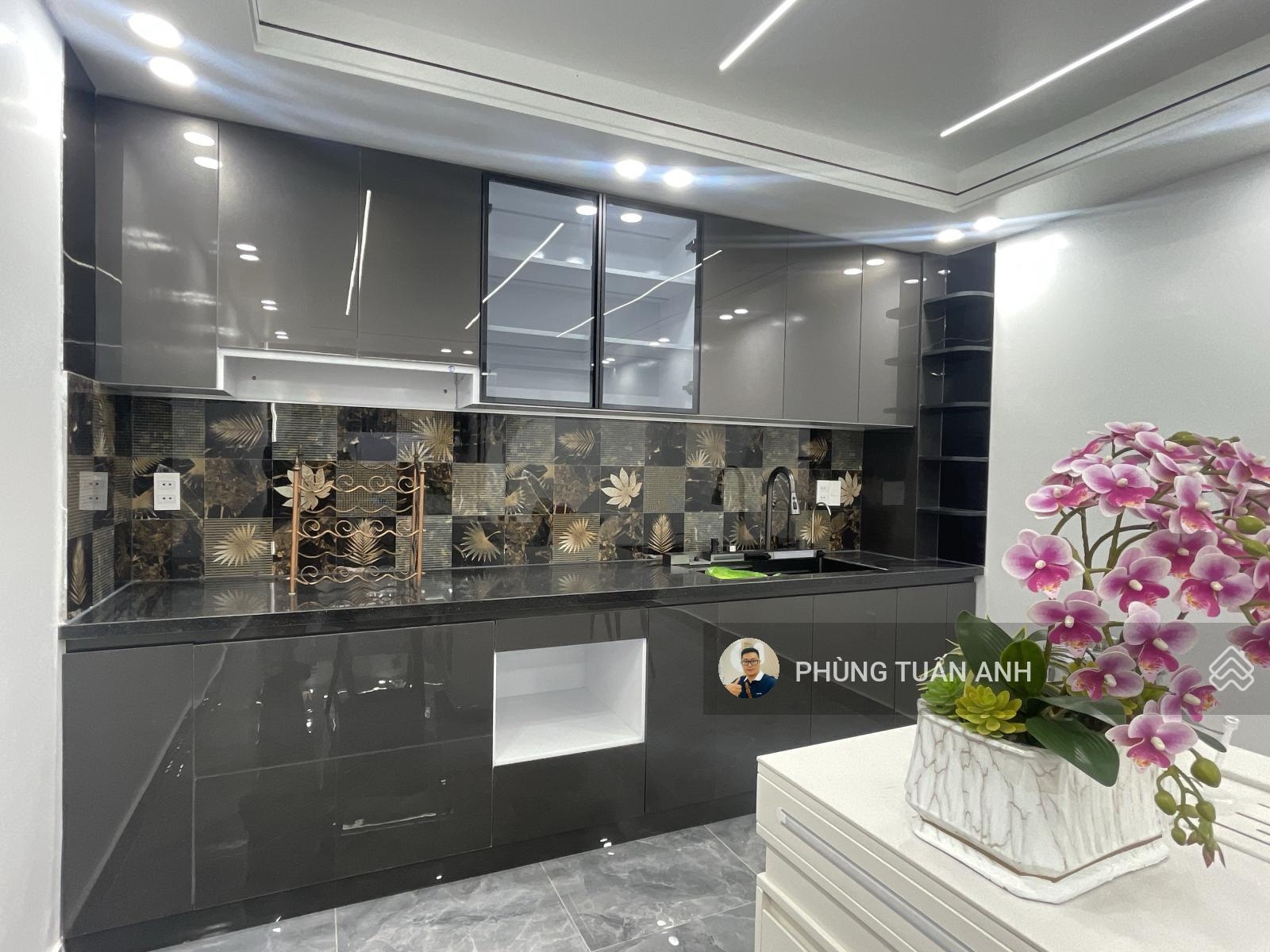 Siêu phẩm Vinhome mini - tuyến 2 Tô Hiệu - Lâm Tường. Diện tích gần 60m2 Xây độc lập có sân cổng