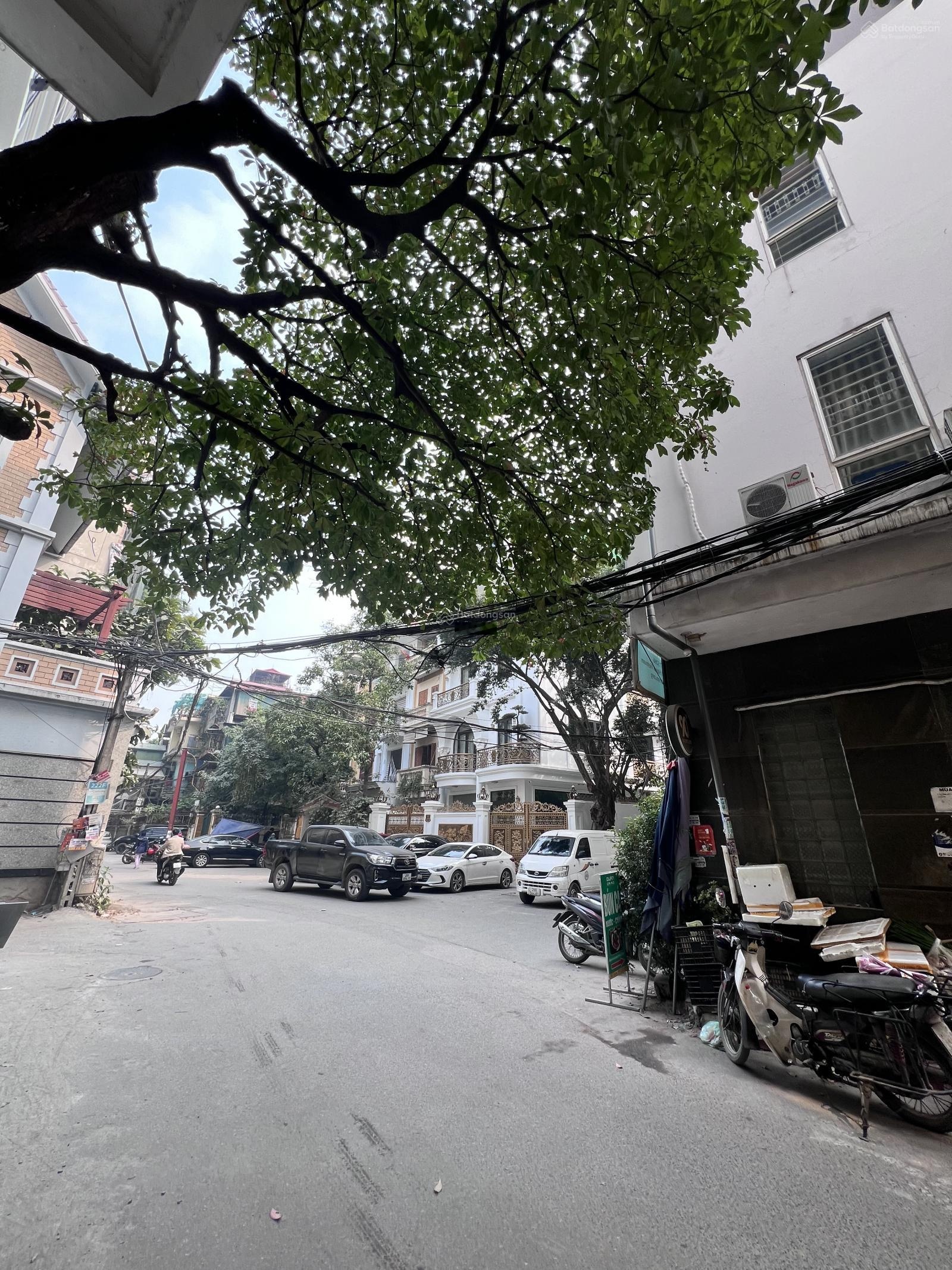 Bán nhà 2 mặt ngõ phố Liễu Giai - Đội Cấn, 75m2 x 7T. MT 15m. 34 tỷ, ô tô, kinh doanh, thang máy