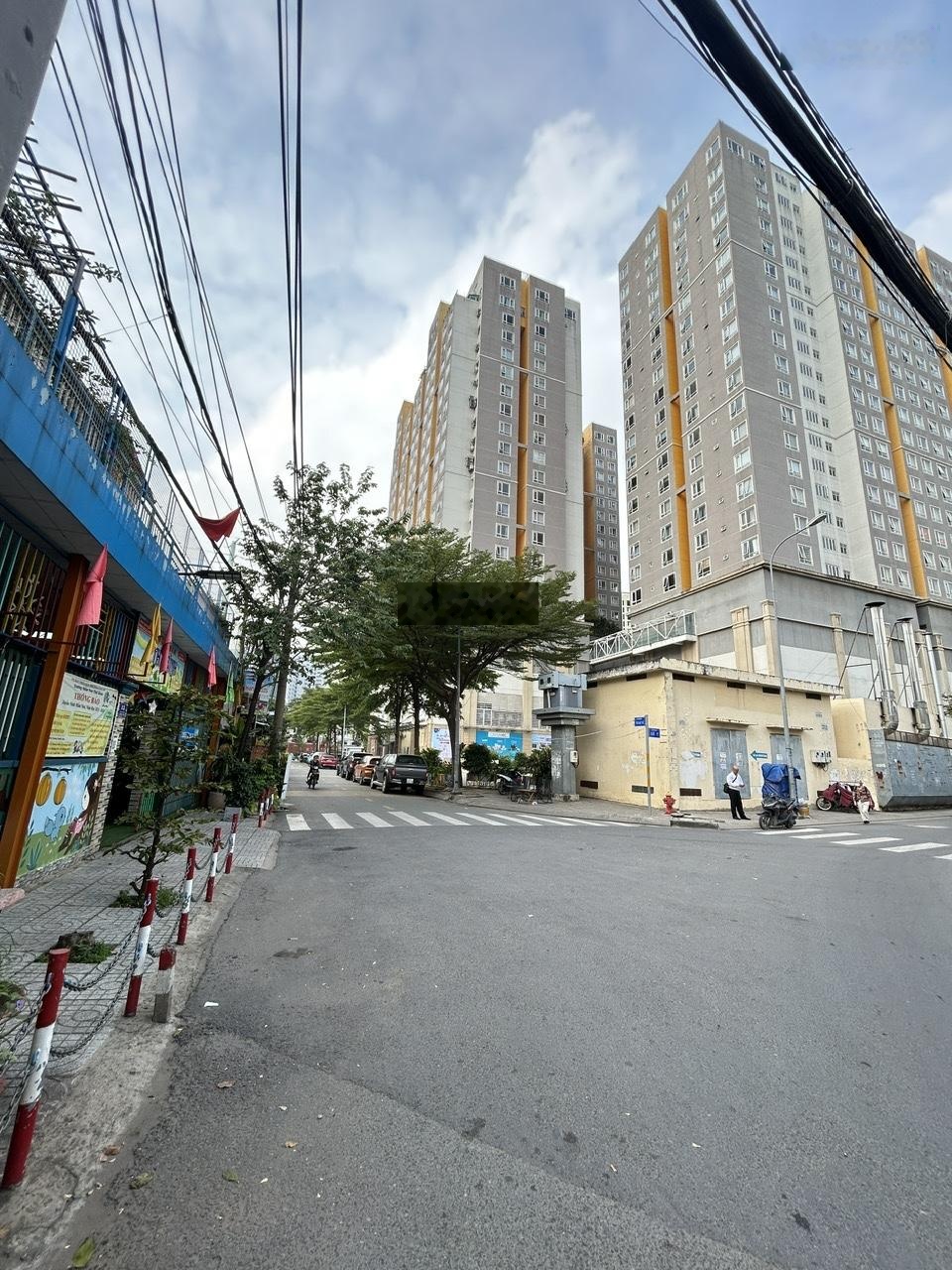 Mặt tiền kim cương Thạnh Mỹ Lợi Q2 lô góc 2 mặt thoáng ngang 21m 186m giá 12,25 tỷ