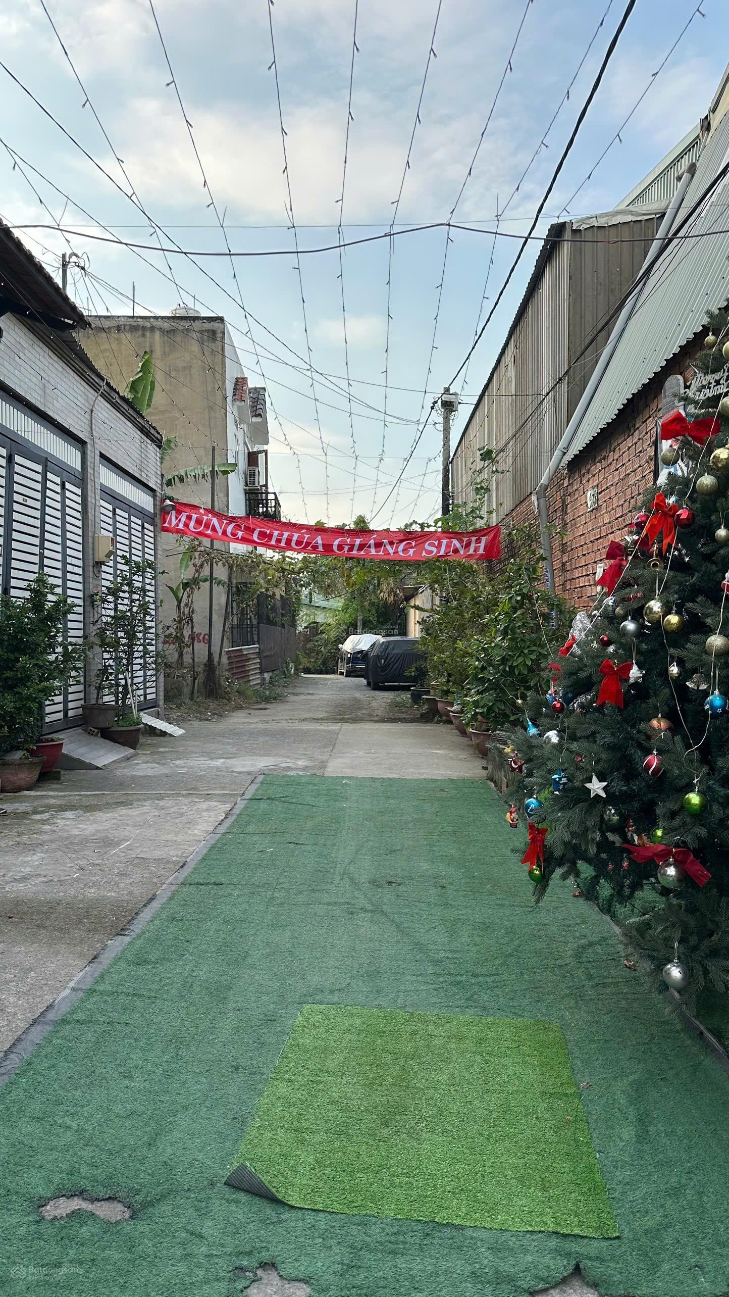 71m2 ngang 5m dài 14.2m hẻm xe hơi 6m chỉ 3.4 tỷ