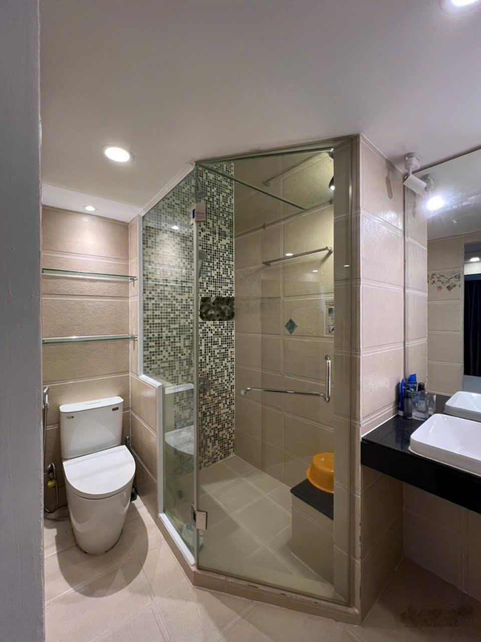 Bán nhà hxh 451 tô hiến thành quận 10 - 5 tầng, nhà mới - 8.9 tỷ