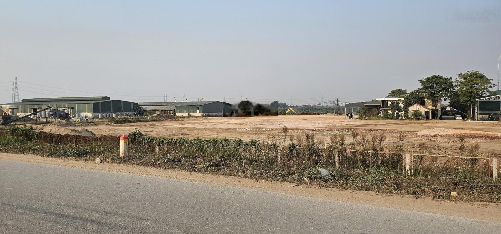 Cho thuê kho, bãi. Tại cảng Hồng Vân. Giáp cầu Vành Đai 4. Mặt sông Hồng