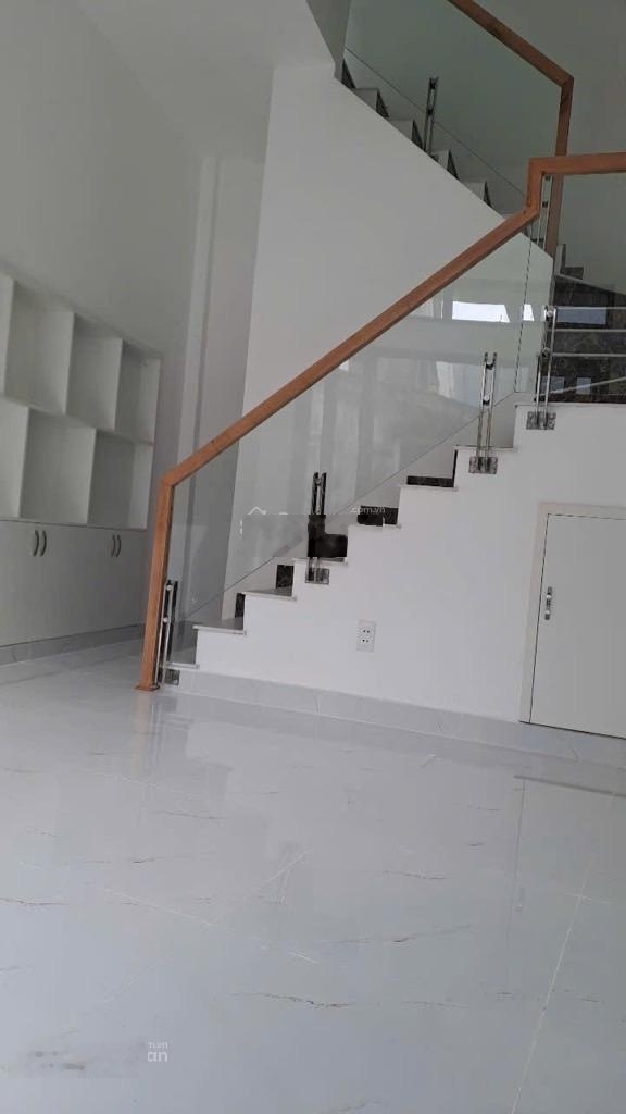 Bán nhà mặt tiền đẹp ở KD đều tốt, 3PN, 3WC đường Tú Mỡ, P7, Gò Vấp, nhỉnh 4 tỷ còn thương lượng