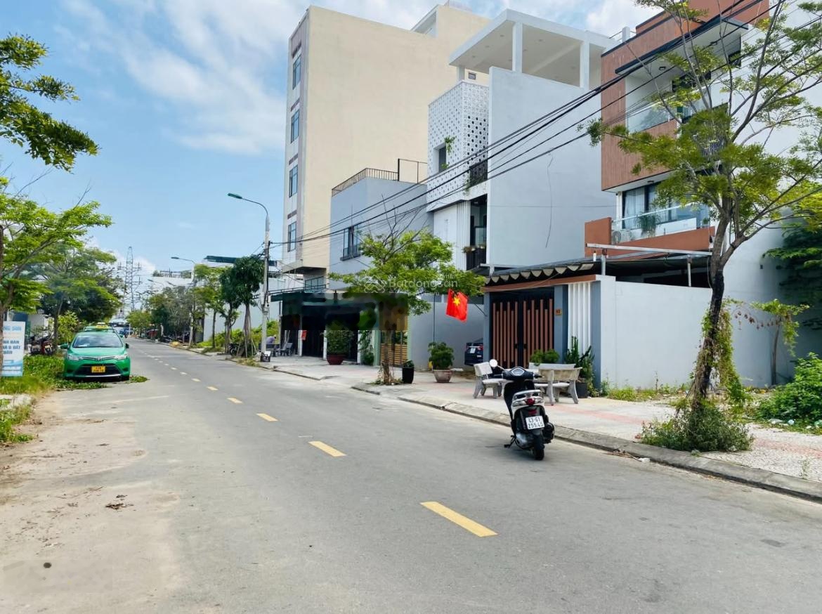 Bán 2 lô liền kề cồn dầu 24 tặng dãy trọ 2 tầng doanh thu 480 triệu năm vị trí gần cầu hoà xuân