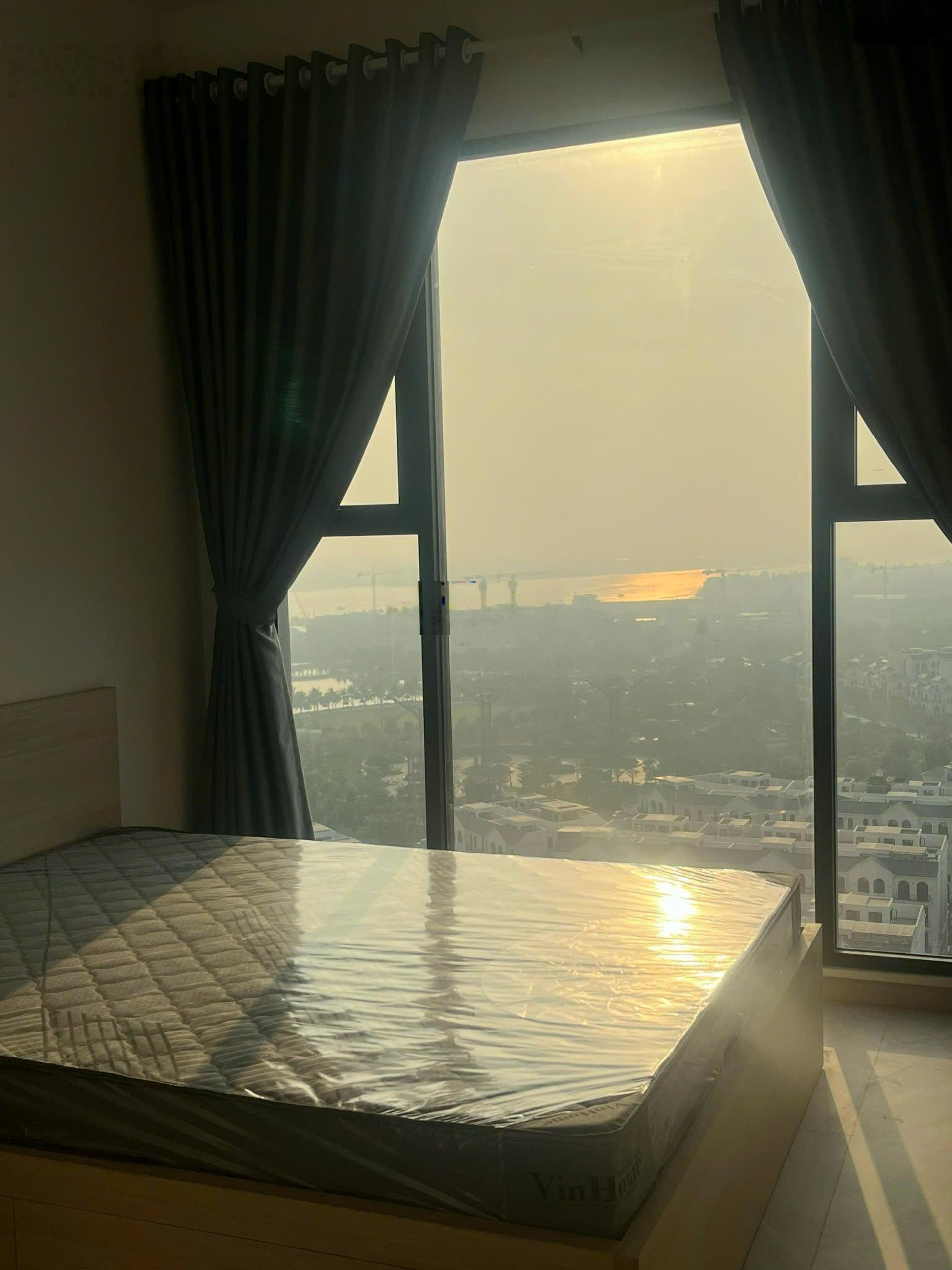 Bán căn 2PN Masteri Centre Point full nội thất tầng cao view công viên 36ha gần Vincom & Vinwonders