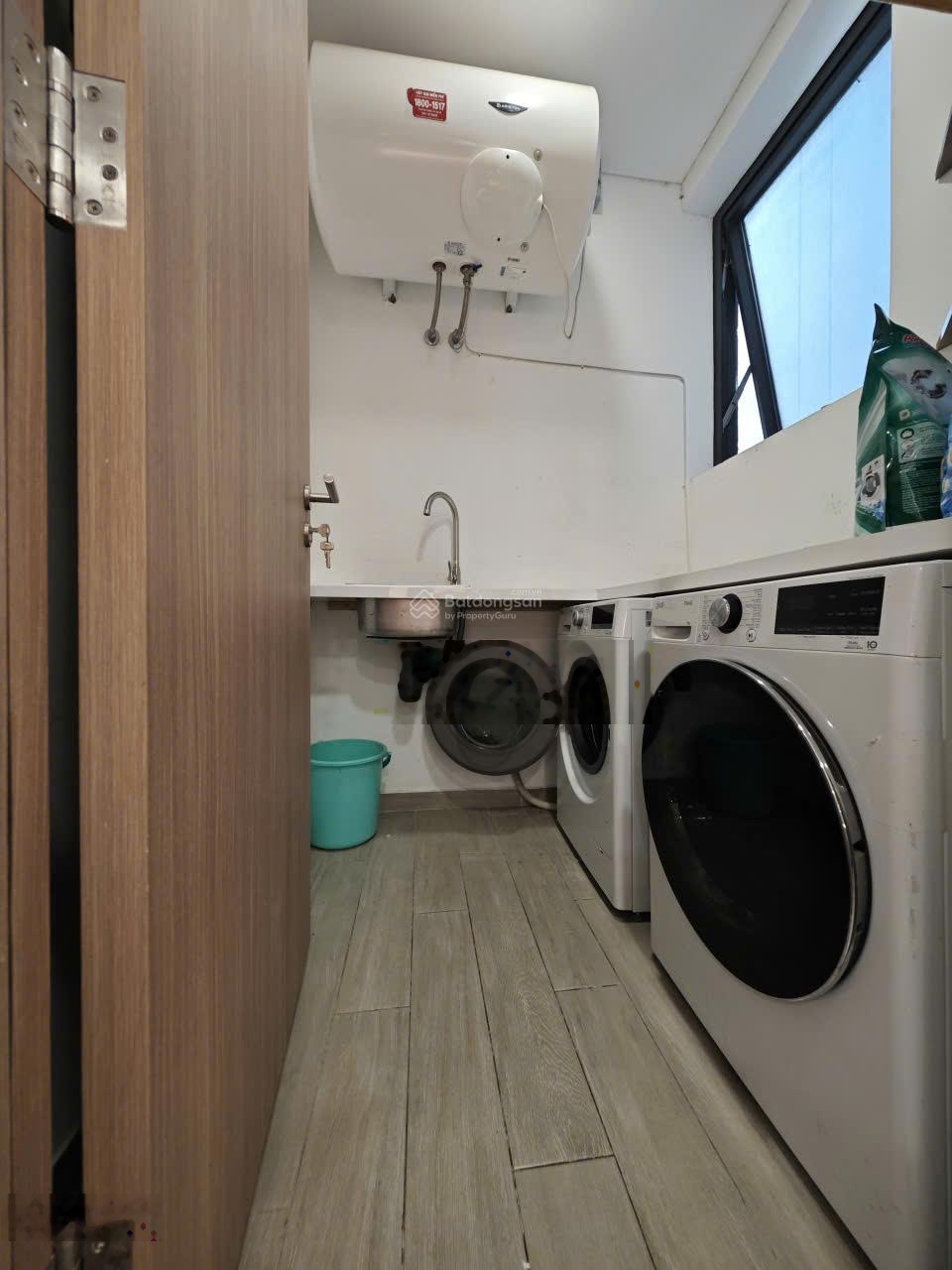 Cho thuê 3 phòng ngủ, đầy đủ nội thất, giá rẻ hơn thị trường 5 triệu