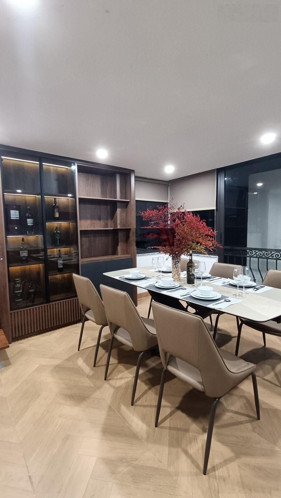 Bán nhà Thanh Nhàn Hai Bà Trưng 33m2 5 tầng mặt tiền 4.6m hơn 9 tỷ Thang Máy Nhà Đẹp ở Ngay Gần Phố