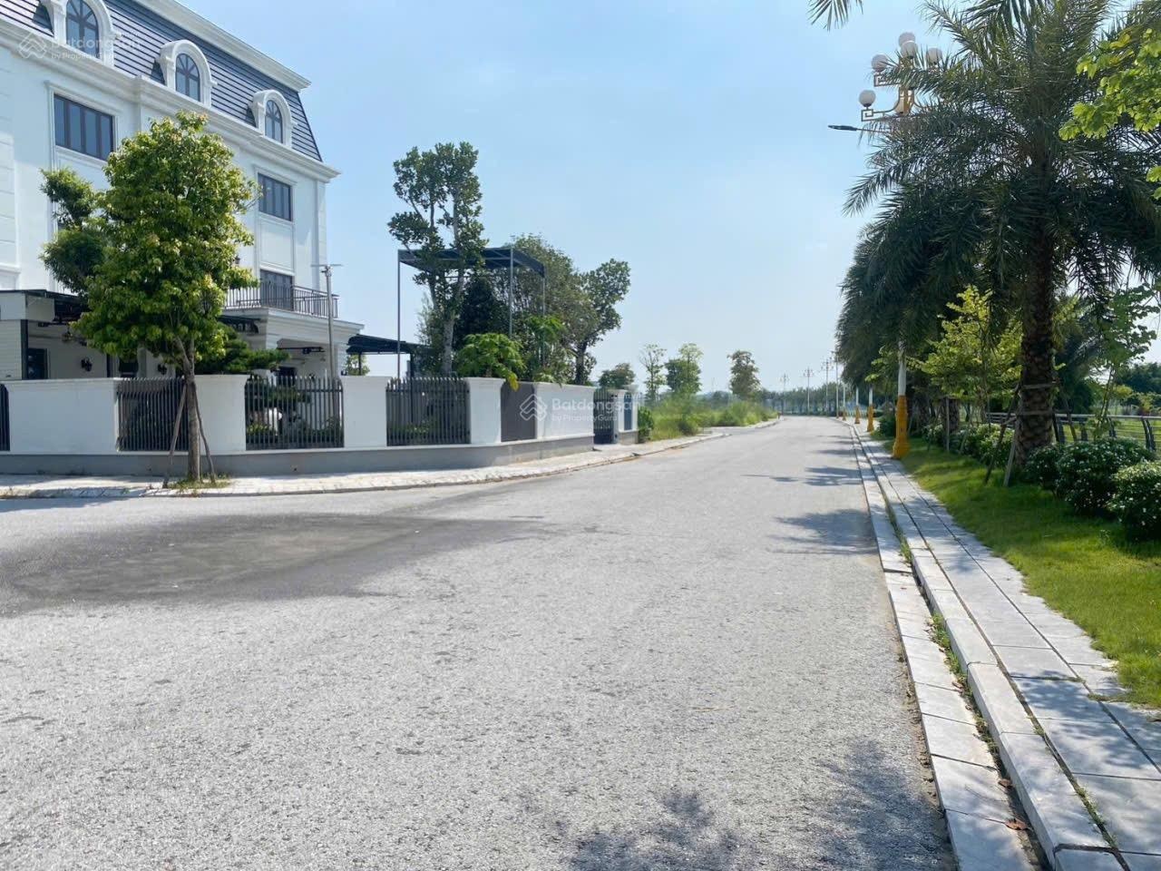 Chính chủ cần bán ô biệt thự đơn lập 12 tại KĐT sinh thái Bắc Đầm Vạc, sẵn sổ sang tên ngay