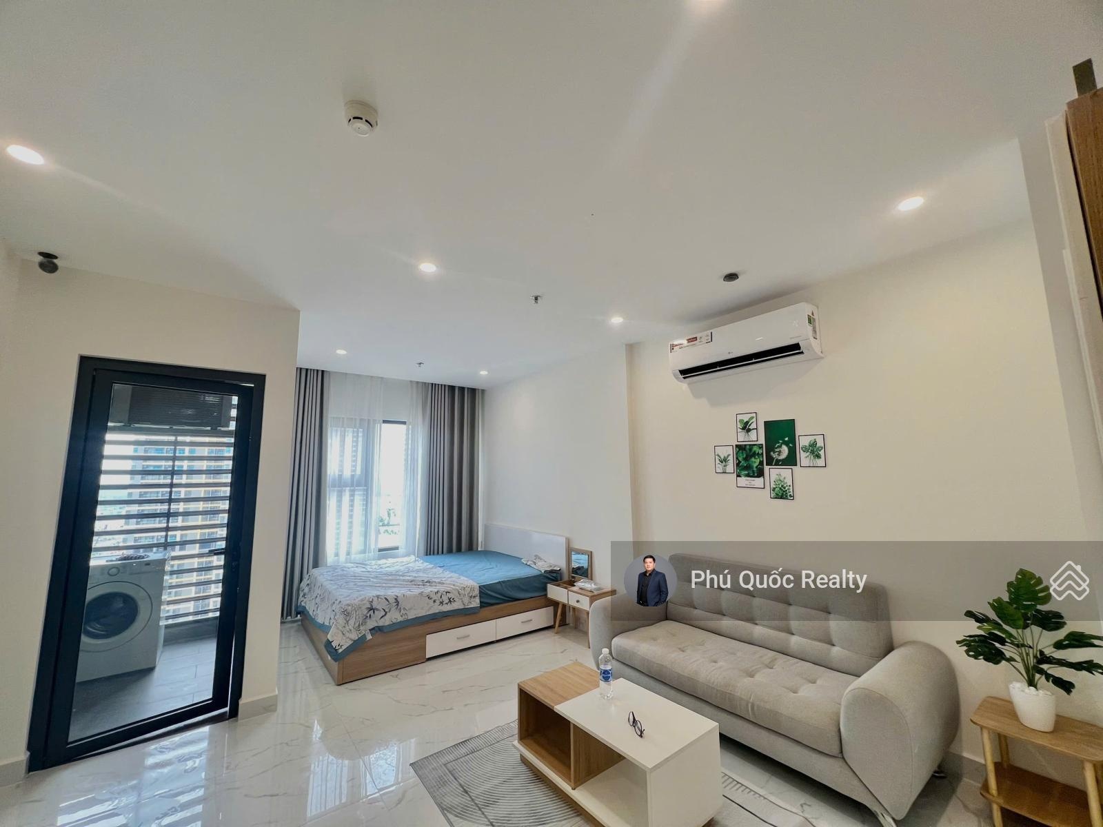 SỔ SẴN BÁN RẺ STUDIO 2.25 tỷ Bao Thuế Phí The Beverly Solari - Vinhomes Grand Park, Full nội thất