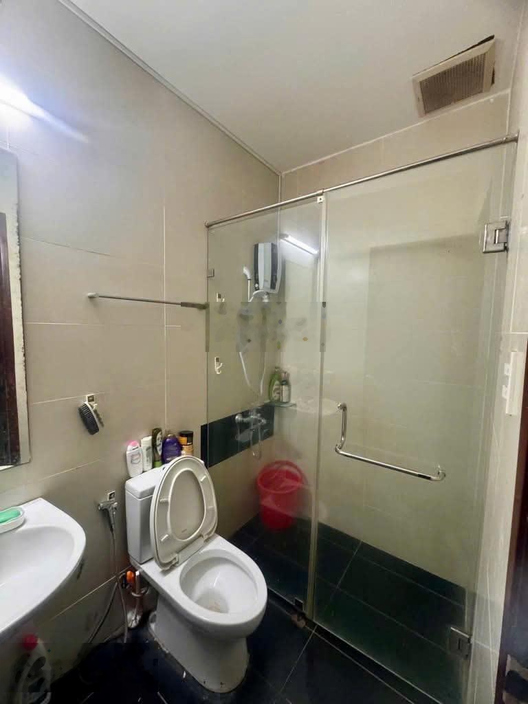 Mặt tiền đường 14 - gần Nguyễn Duy Trinh - 121.5m2 - ngang 5m - 4 tầng 5PN - chỉ 14 tỷ TL