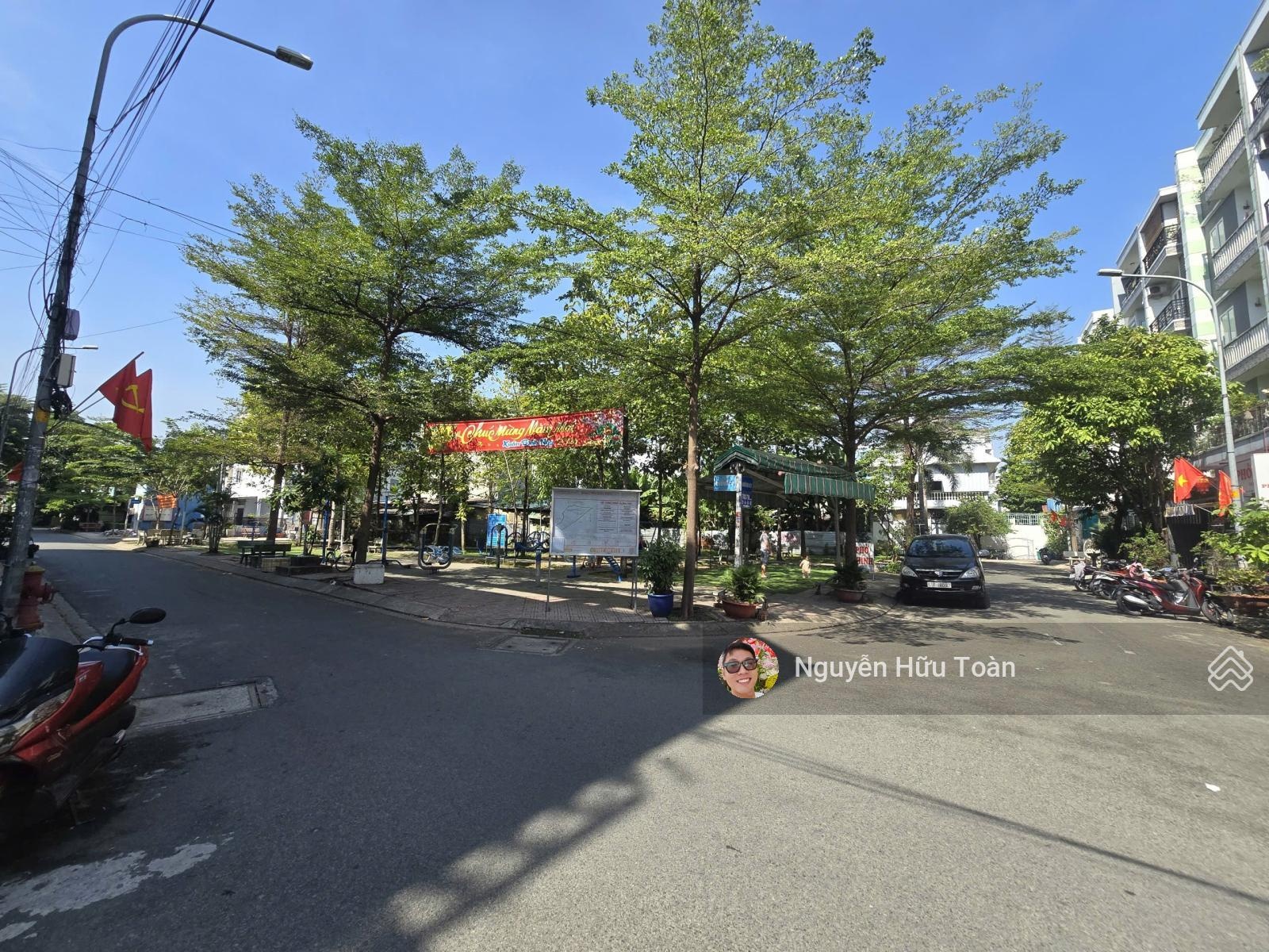 8,4T - 4 Tầng ST 5,7x11m đường 8m thông Nguyễn Oanh. Gần công viên.