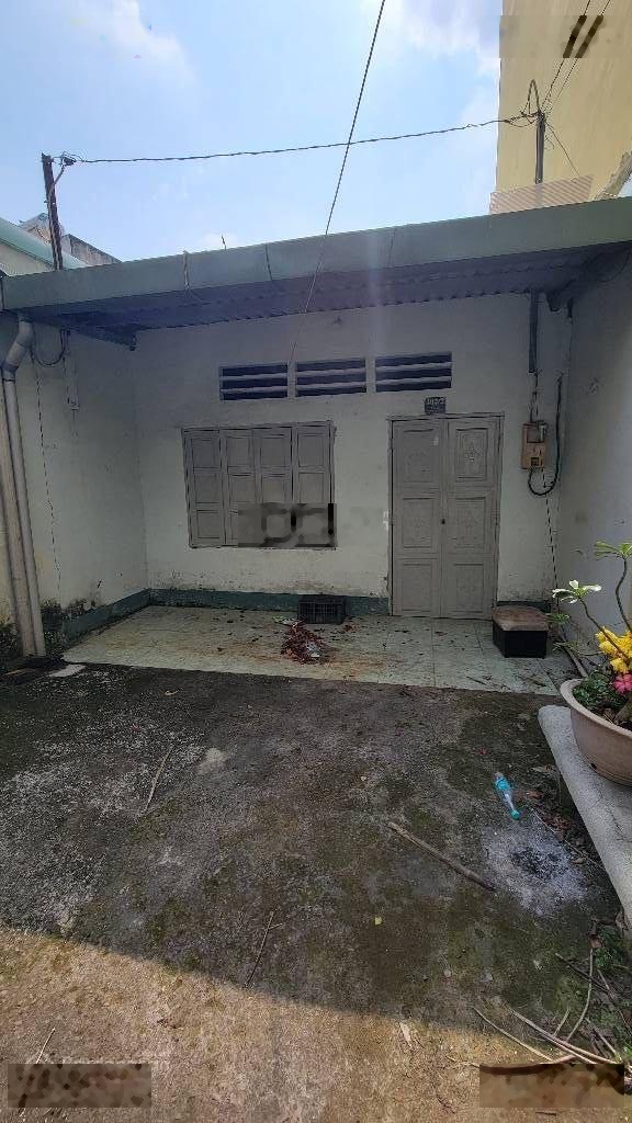 Bán 100m2 đất mt thụt nguyễn duy trinh-bình trưng tây-quận 2 chỉ 8,6tỷ . tặng nhà cấp 4 còn ở tốt -