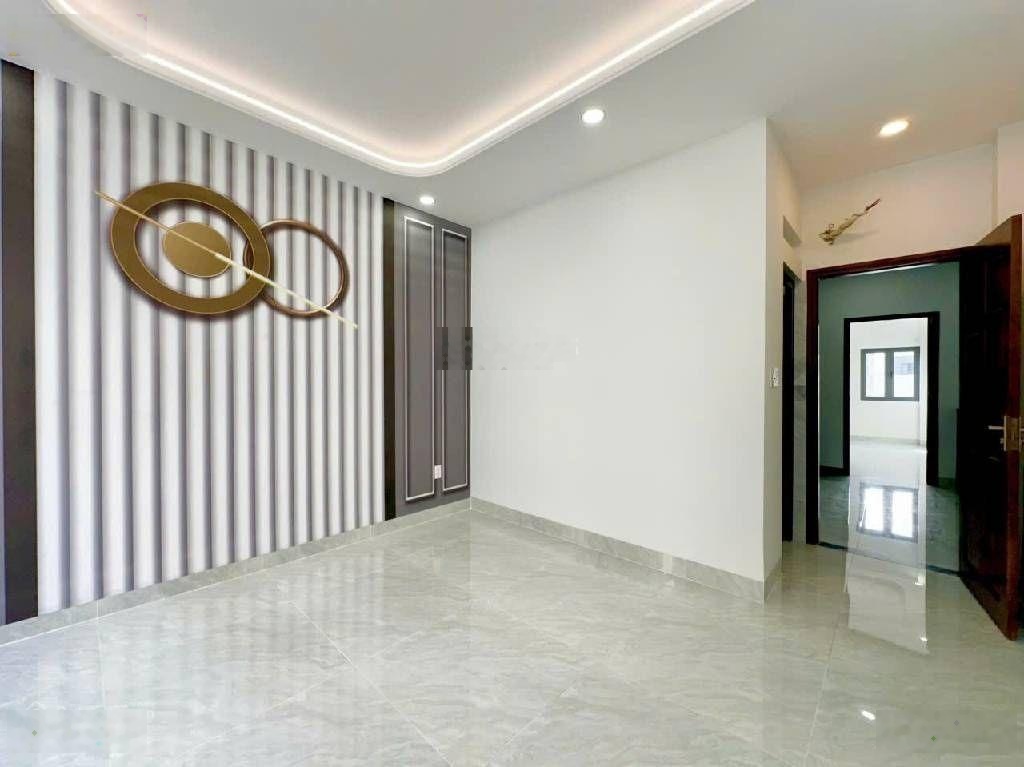 Nhà chiến lược - khu tên lửa - 5 tầng -(4x16m) 6pn - thang máy - đường 7m thông - chỉ : 8.3 tỷ