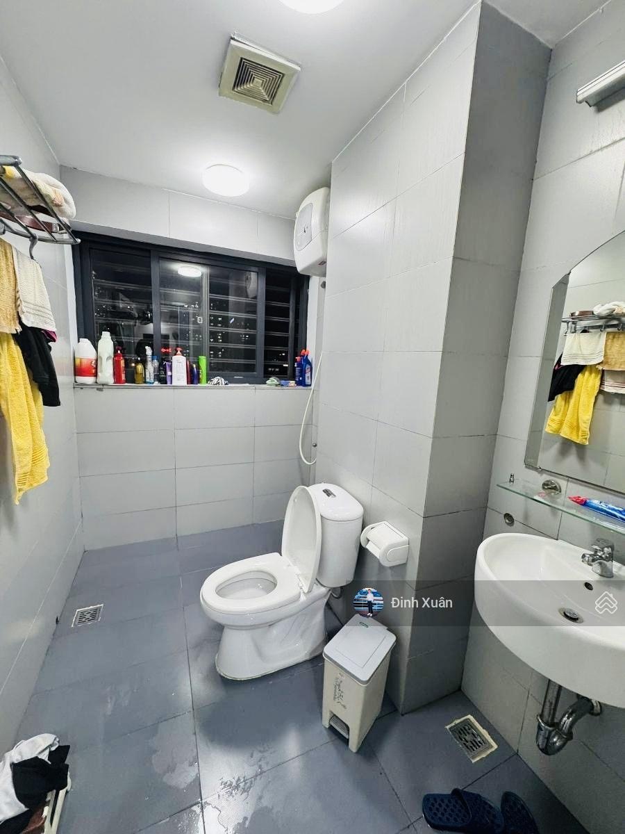 Bán gấp nhà tập thể mặt phố Nguyễn Chí Thanh - 80m2 - lô góc - 3 ngủ - ô tô - full đồ ở ngay