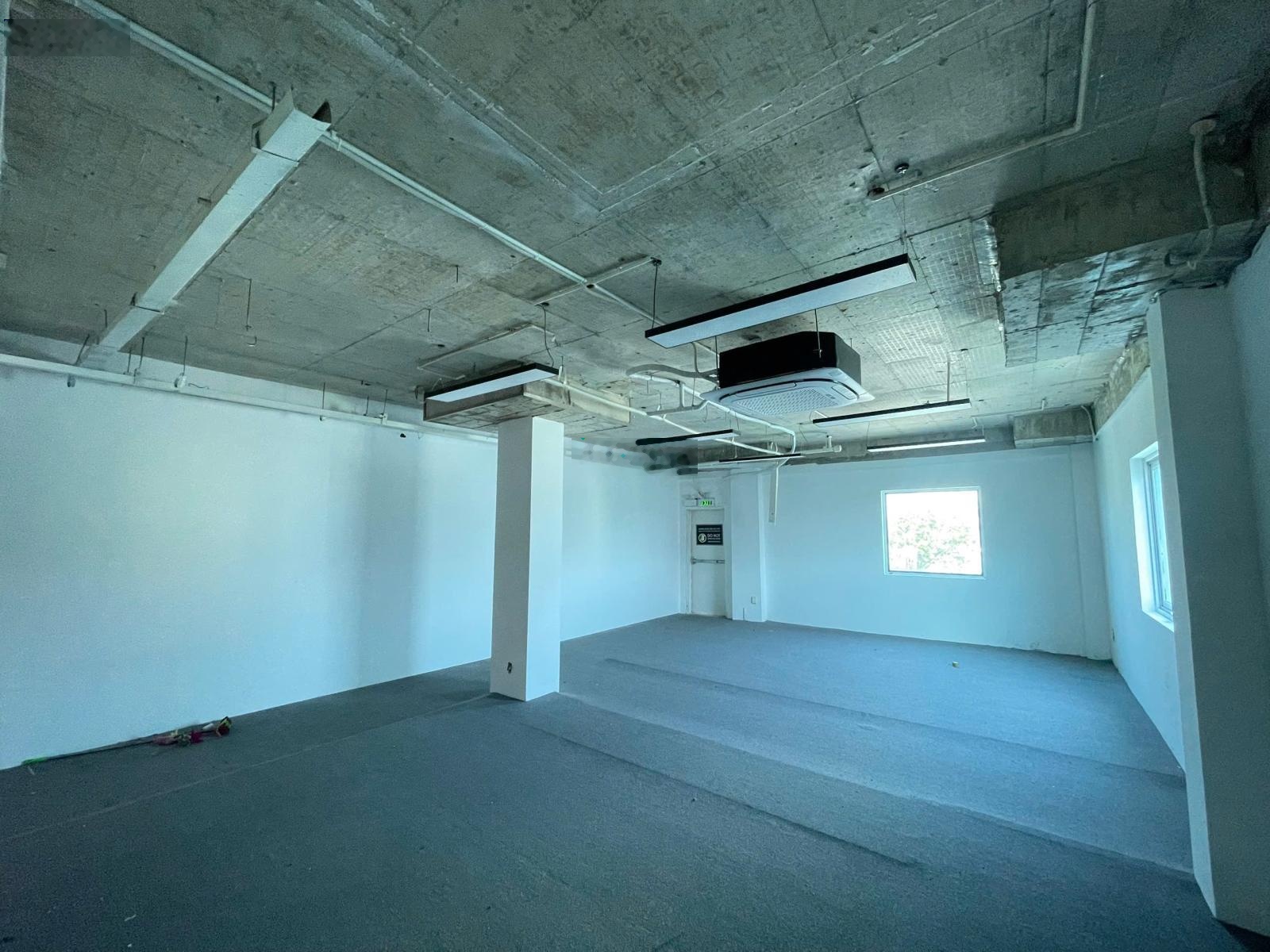 Văn phòng Nguyễn Trãi 70m2 sàn suốt dễ setup