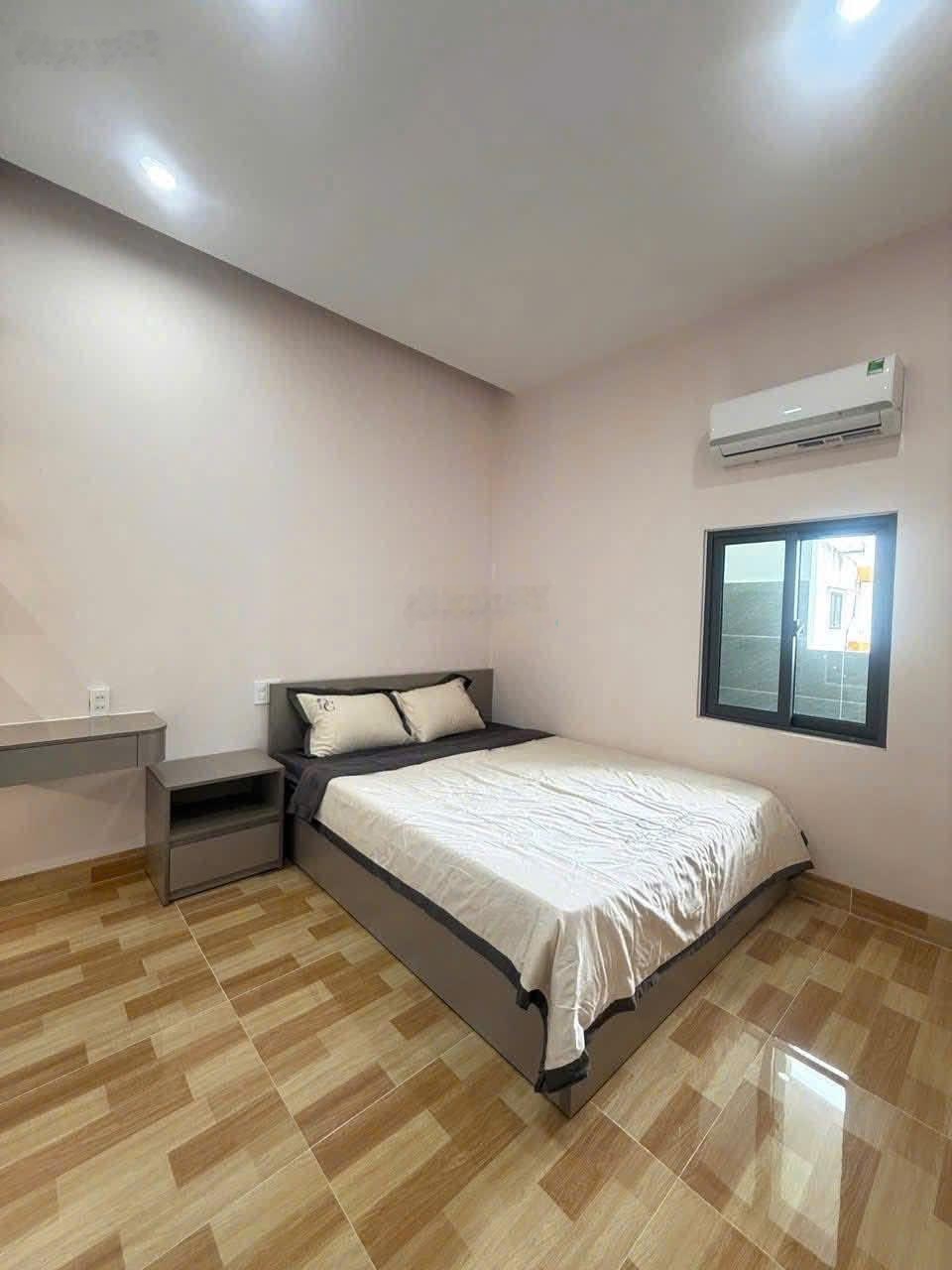 Nhà 5 tầng btct-66m2- 4,5 x 15m- 5pn- đường quang trung-p12-quận gò vấp-giá 7 tỷ.