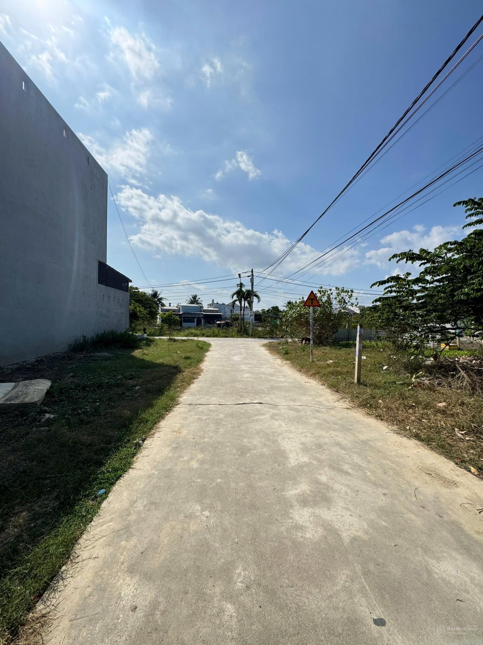 Đất đẹp vuông ngang 7m/Vĩnh Thạnh/ Nha Trang