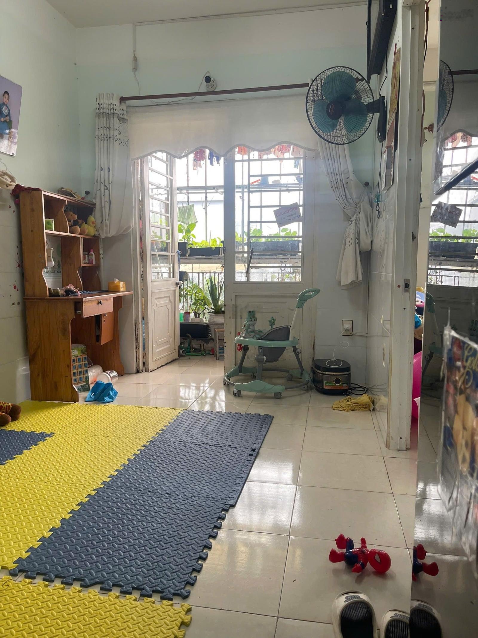 Bán căn chung cư Vicoland mặt tiền đường Vân Đồn