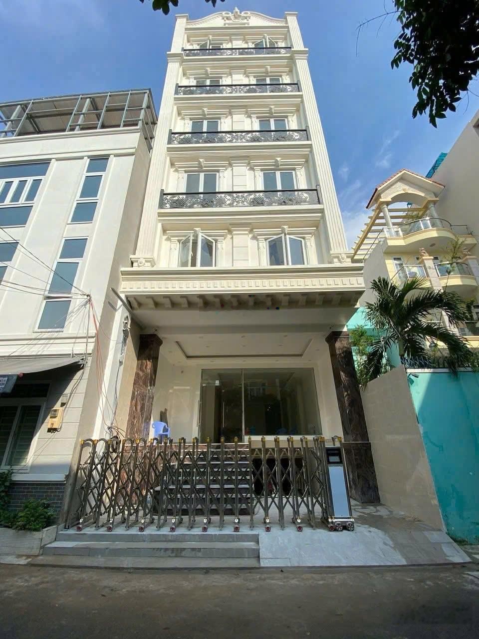 Giảm 15 Tỷ HĐT:150 Triệu - Bán nhà MT Trường Sơn Quận Tân Bình ( 5.5 x 28m ) - Hầm 7 Tầng - 56 Tỷ