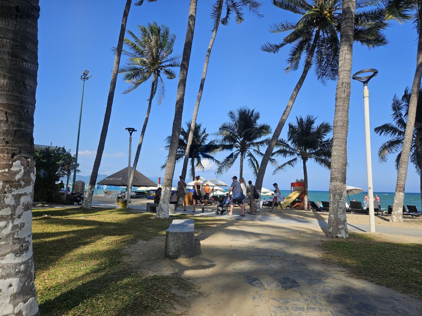 Bán khách sạn đường trần quang khải nha trang