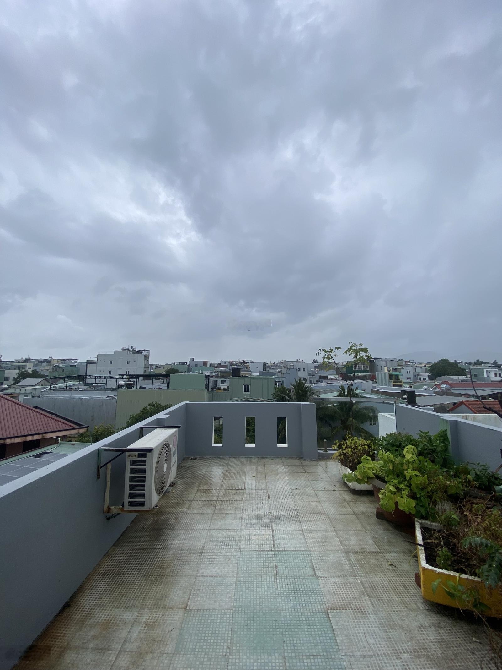 Nhà 4 tầng - Điện Biên Phủ - Kiệt ô tô 5m - Trung tâm Thanh Khê