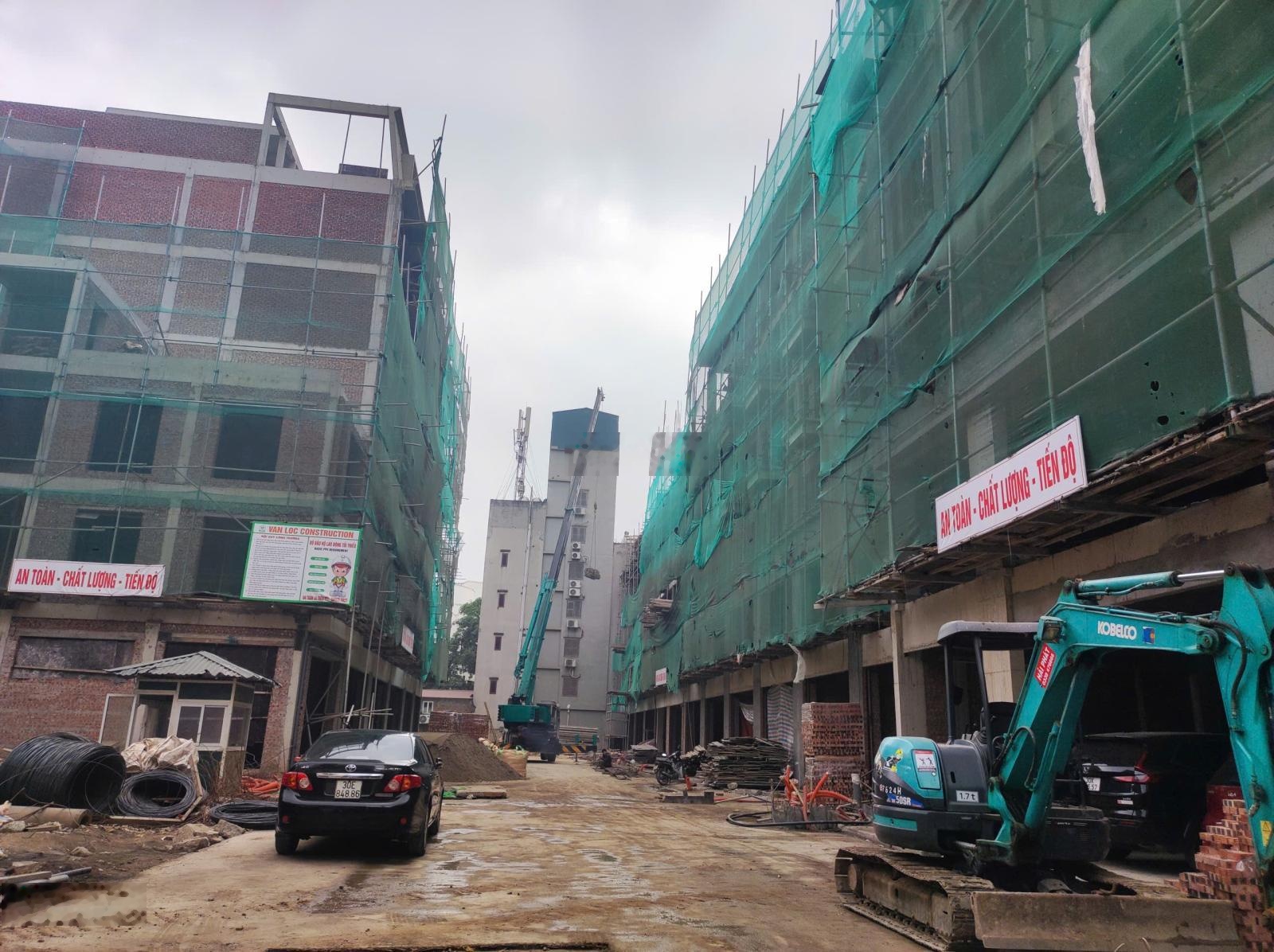 Ngoại giao căn shophouse, liền kề, 114 m2, 8 tầng, ngay Phố Láng Hạ. Giá tốt nhất!