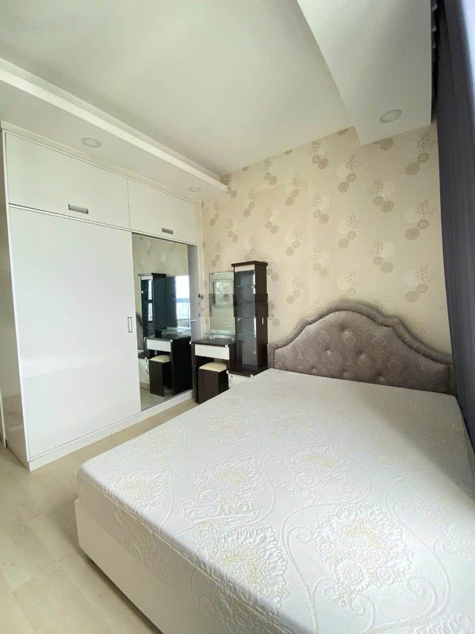 Cho thuê căn hộ 2PN, 2WC, 80m2 giá cực chất tại The Everrich Infinity, Q5,lh 0706185421