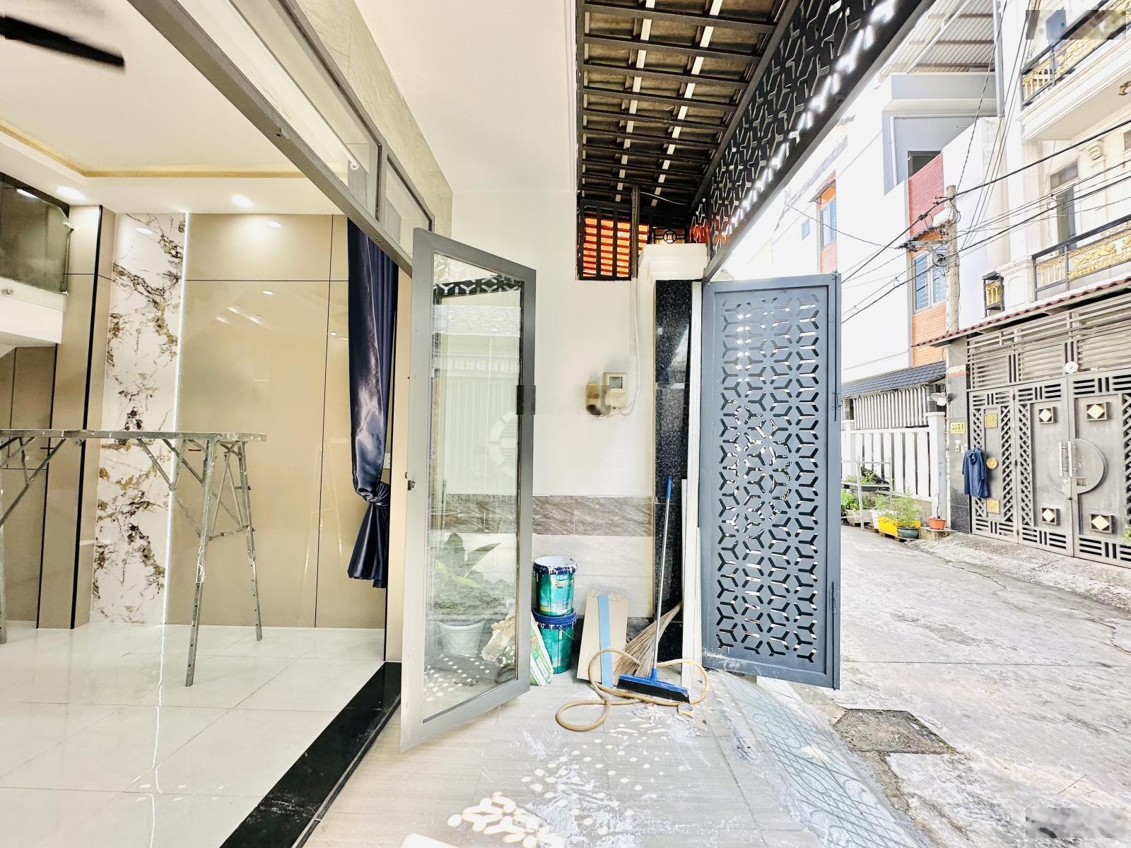 Nhà phố 4.5m x 13m 4 tầng hẻm nội bộ 7m đường Thới An 16 cách đường chỉ 40m