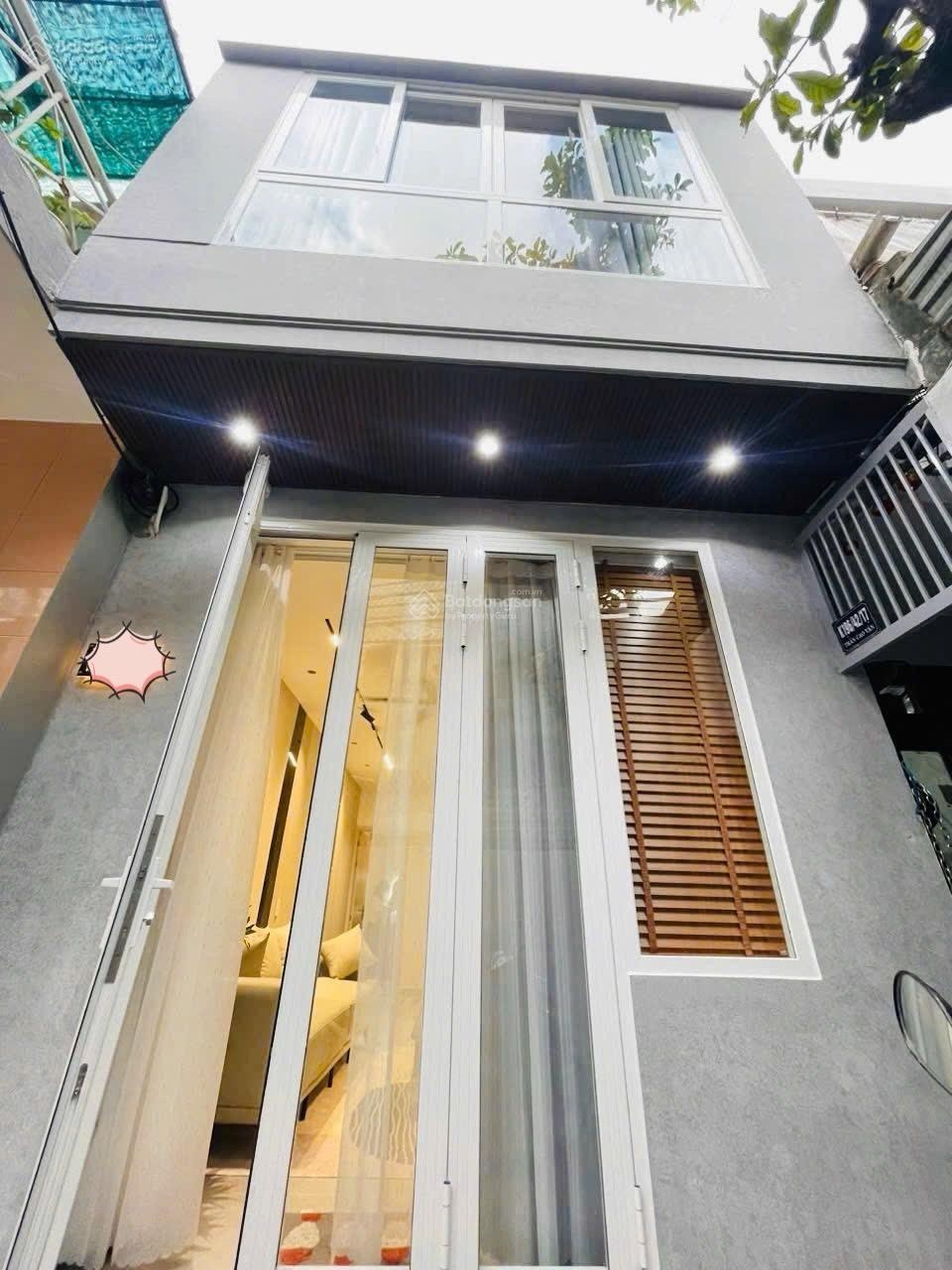 Nhà đẹp 2 tầng - K19x Trần Cao Vân - Trung tâm thành phố