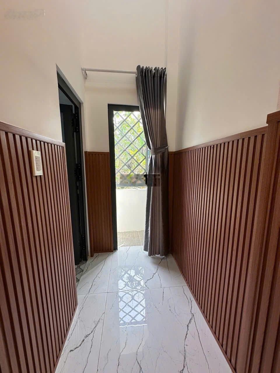 Nhà lộc lá 120m2 - 4pn - gia chủ phát tài chuyển về sg - cần tìm chủ mới 2tỷ890 trước tết