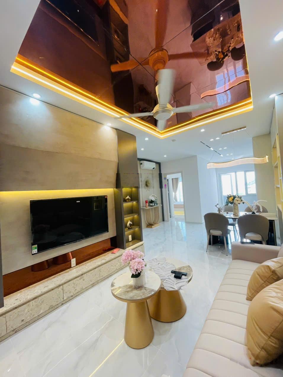 Chính chủ bán căn hộ Mường Thanh Viễn Triều tòa Oc2a - 71m2 nội thất mới, dòng tiền 15tr/tháng