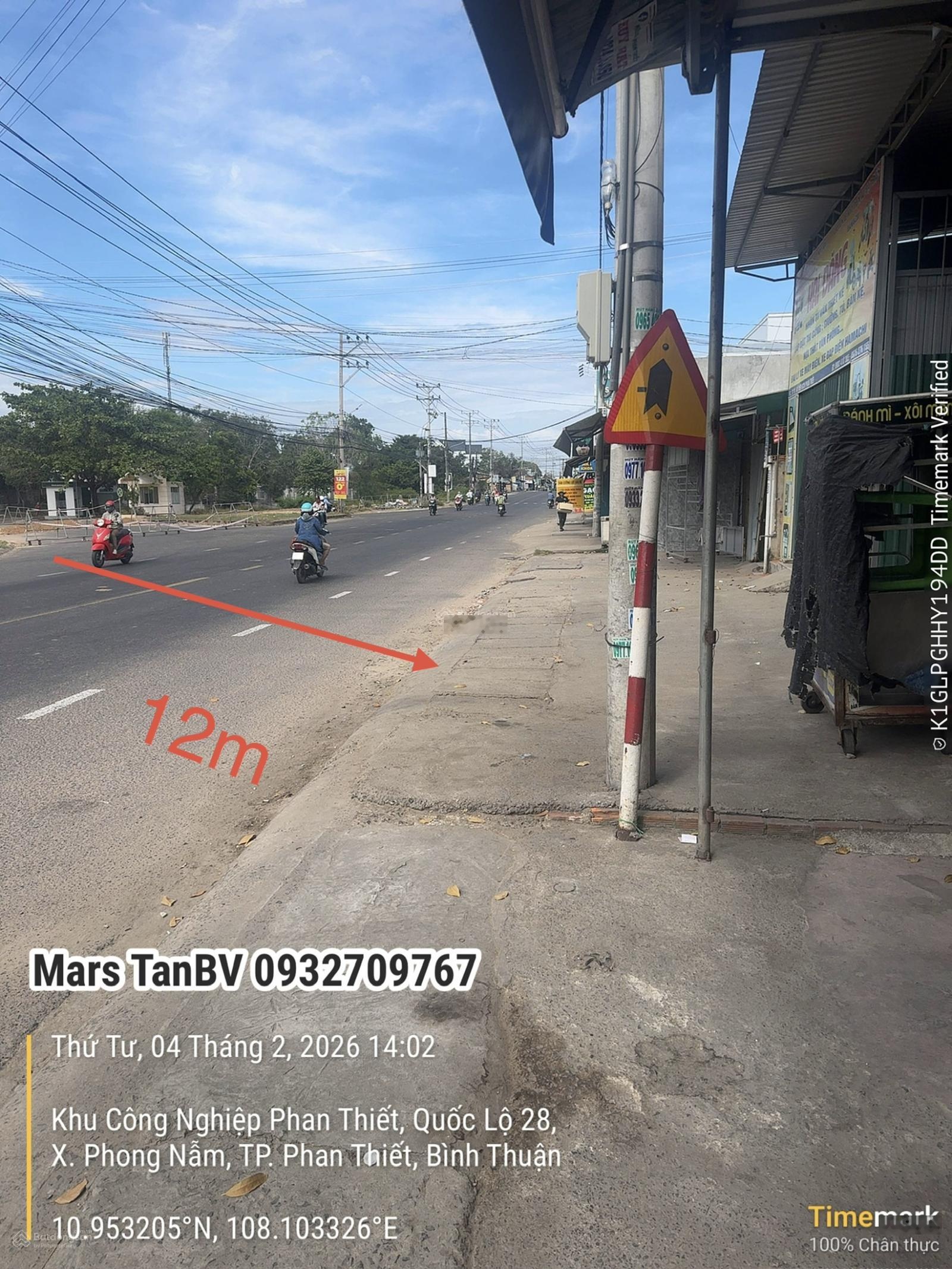 Bán nhà đất mặt Quốc lộ 28 giá tốt