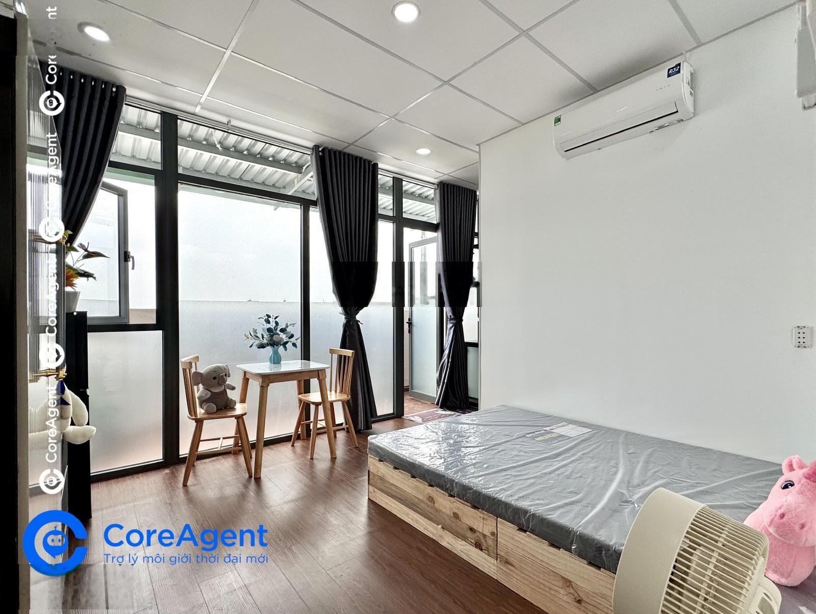 Penthouse hạt dẻ - full topping - thang máy ngay chợ Tân Hương - gió cực mát