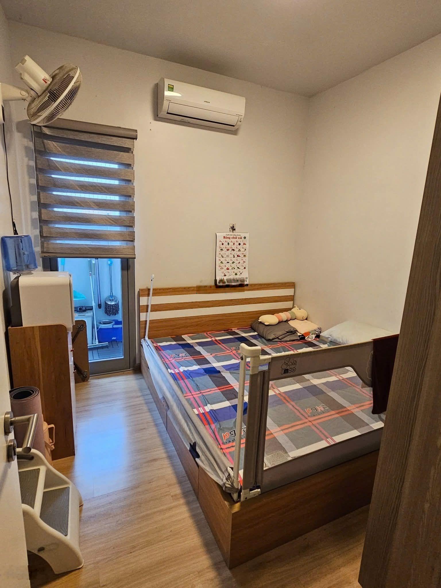 Chính chủ cho thuê căn hộ Sky 9 Quận 9 2PN 2WC, nội thất cơ bản, giá 7,5 triệu/tháng