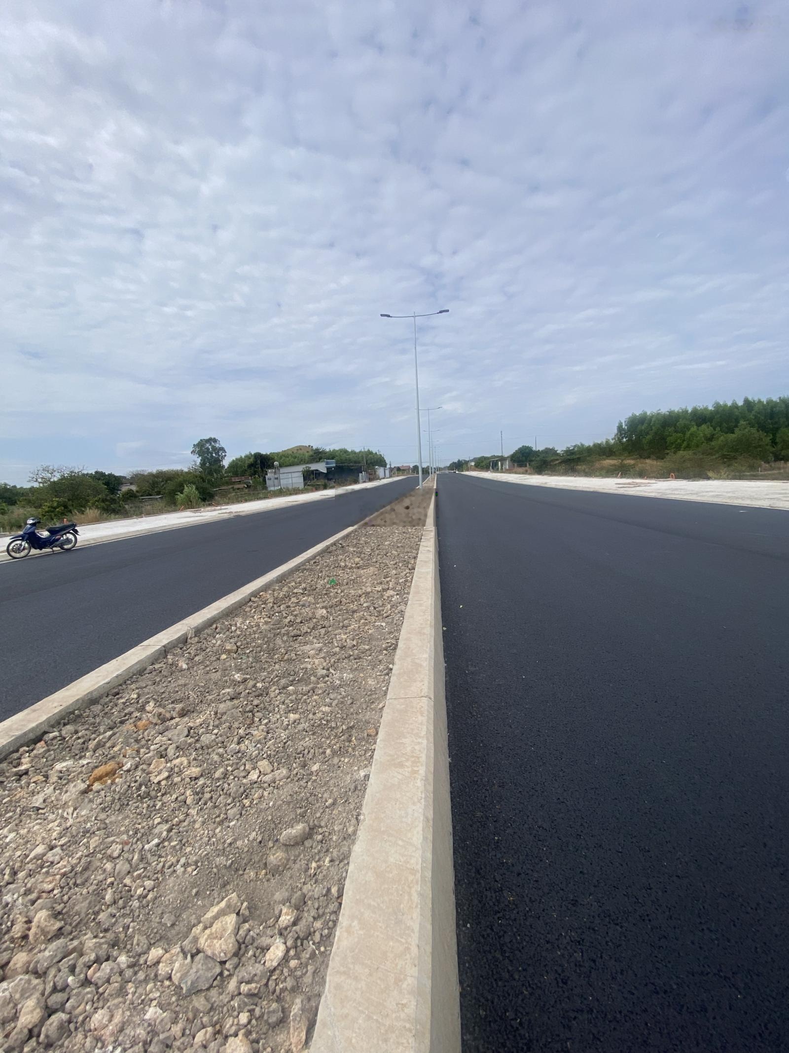 Lô đất mini an sinh - tắm biển - xây dựng 104m2 - giá rẻ