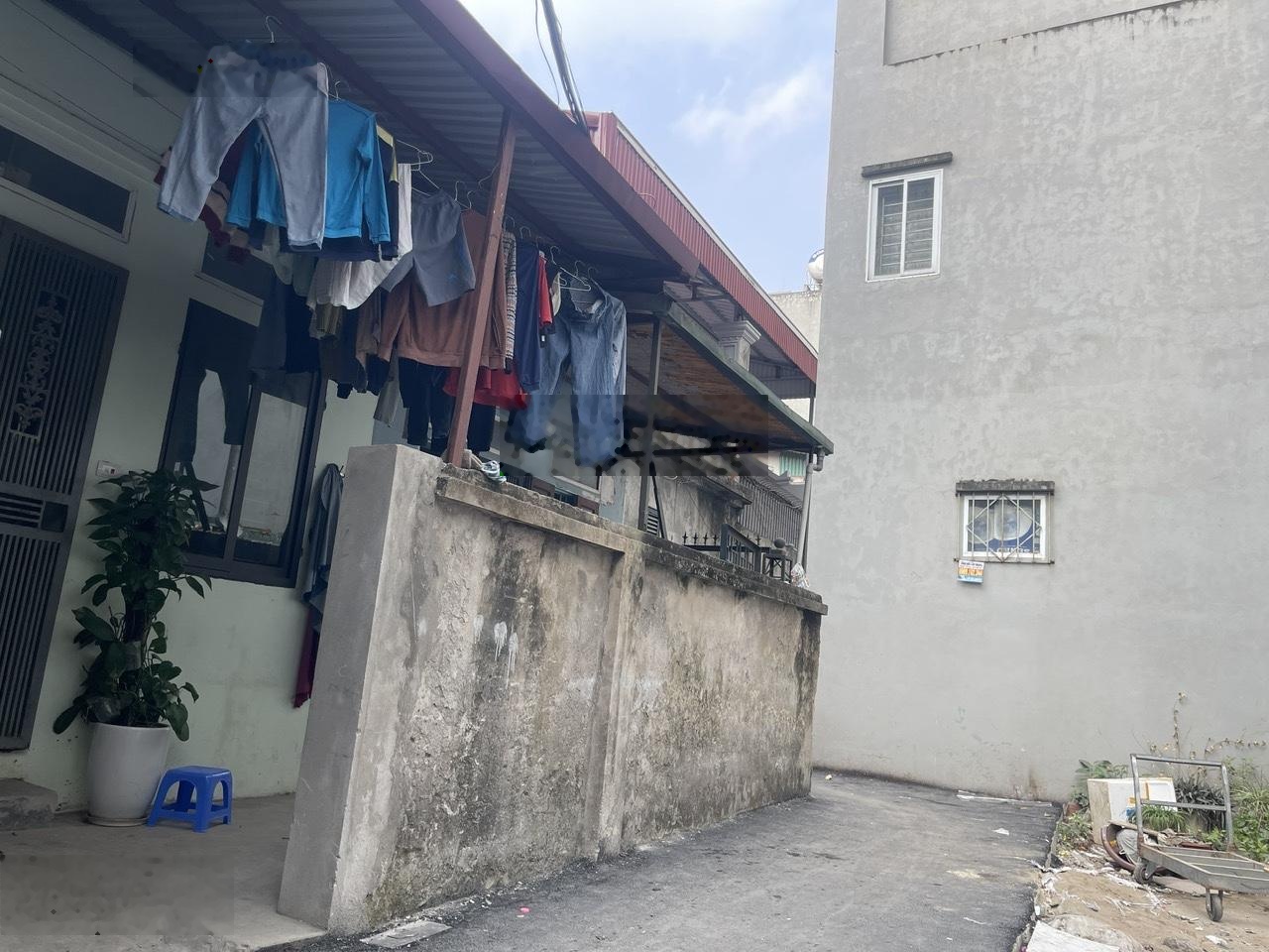 Chính chủ bán đất tặng nhà cấp 4 - Ngọc Trục Đại Mỗ - Phường có giá nhà đắt top đầu của Hà Nội