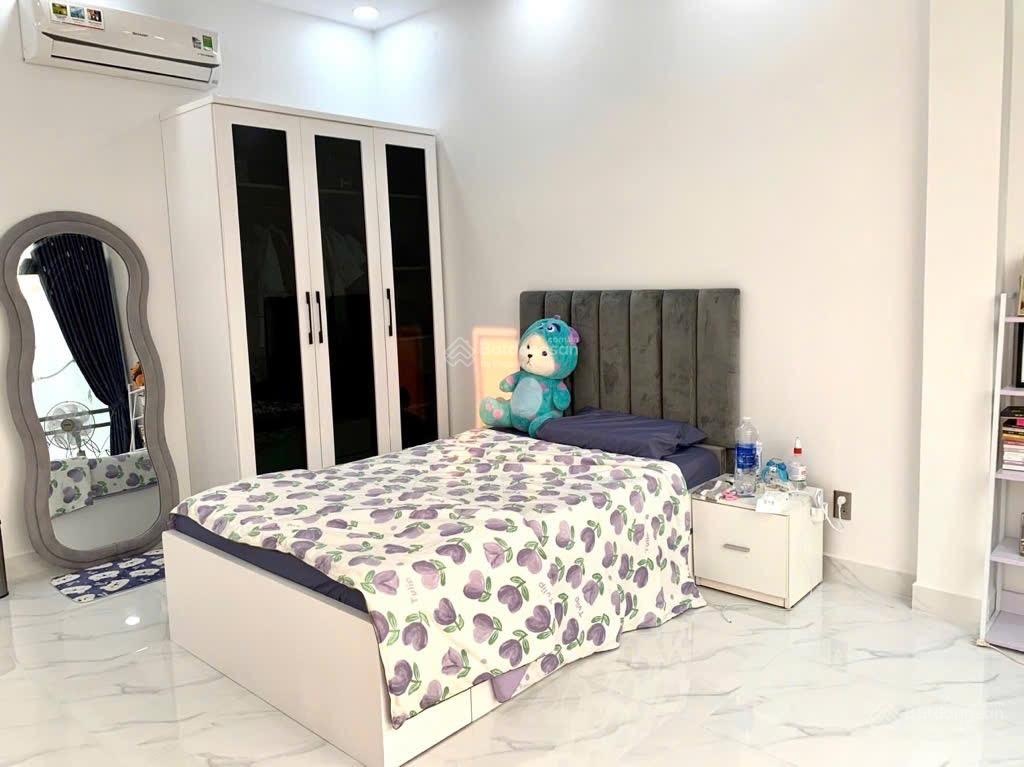 Chỉ 8,5 tỷ - Giáp MT Thoại Ngọc Hầu - Tân Phú 60m2 bán gấp trong Tết - 6 tầng mới xây