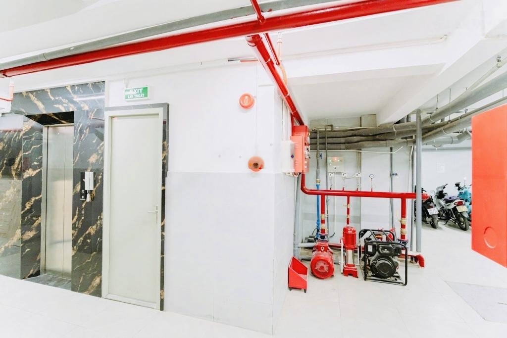 Nhà 6 Tầng, CHDV 32 Phòng (2.4 tỷ/năm), Thang Máy, gần Dương Quảng Hàm, ĐH Văn Lang, KDC Cityland