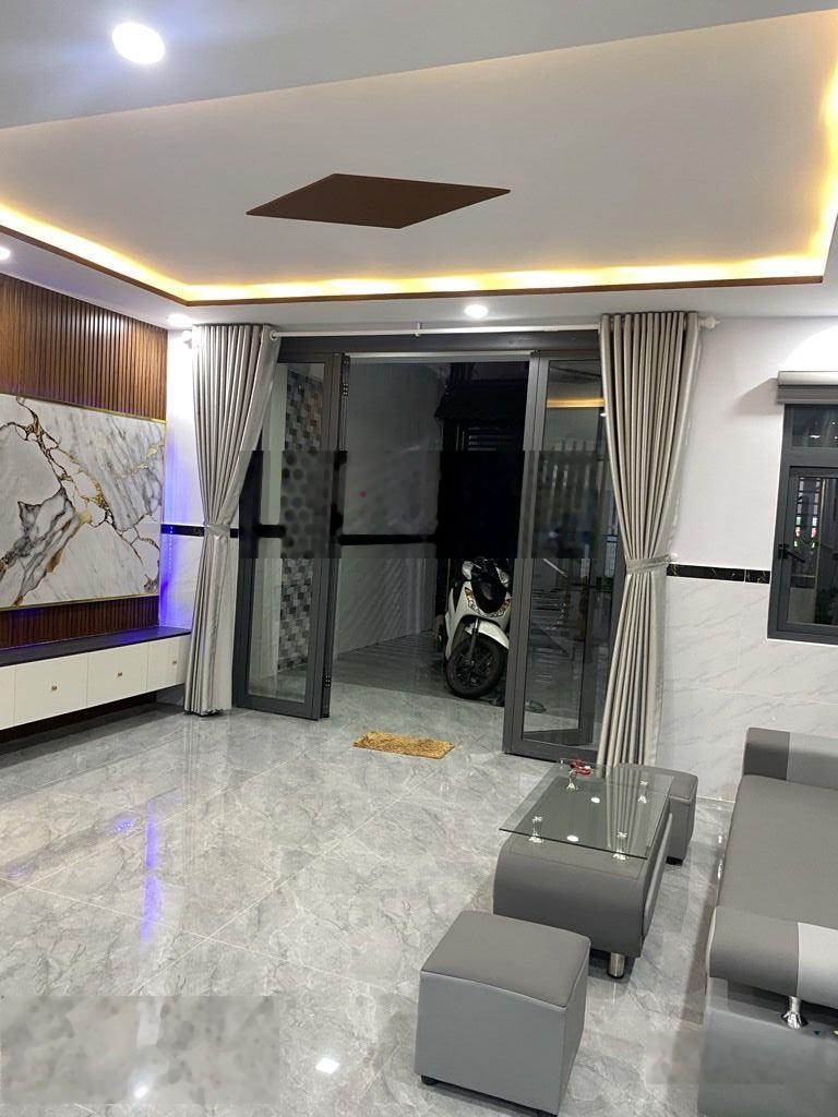 Bán nhà riêng 4PN, 3WC, 94m2, giá 7,35 tỷ tại Đường Bưng Ông Thoàn, Tăng Nhơn Phú B, Q9, HCM