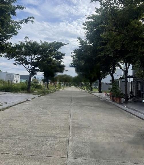 Cần bán lô sạch đẹp, khu A2, B2.55 Golden Hill giá rẻ nhất khu vực 4t190