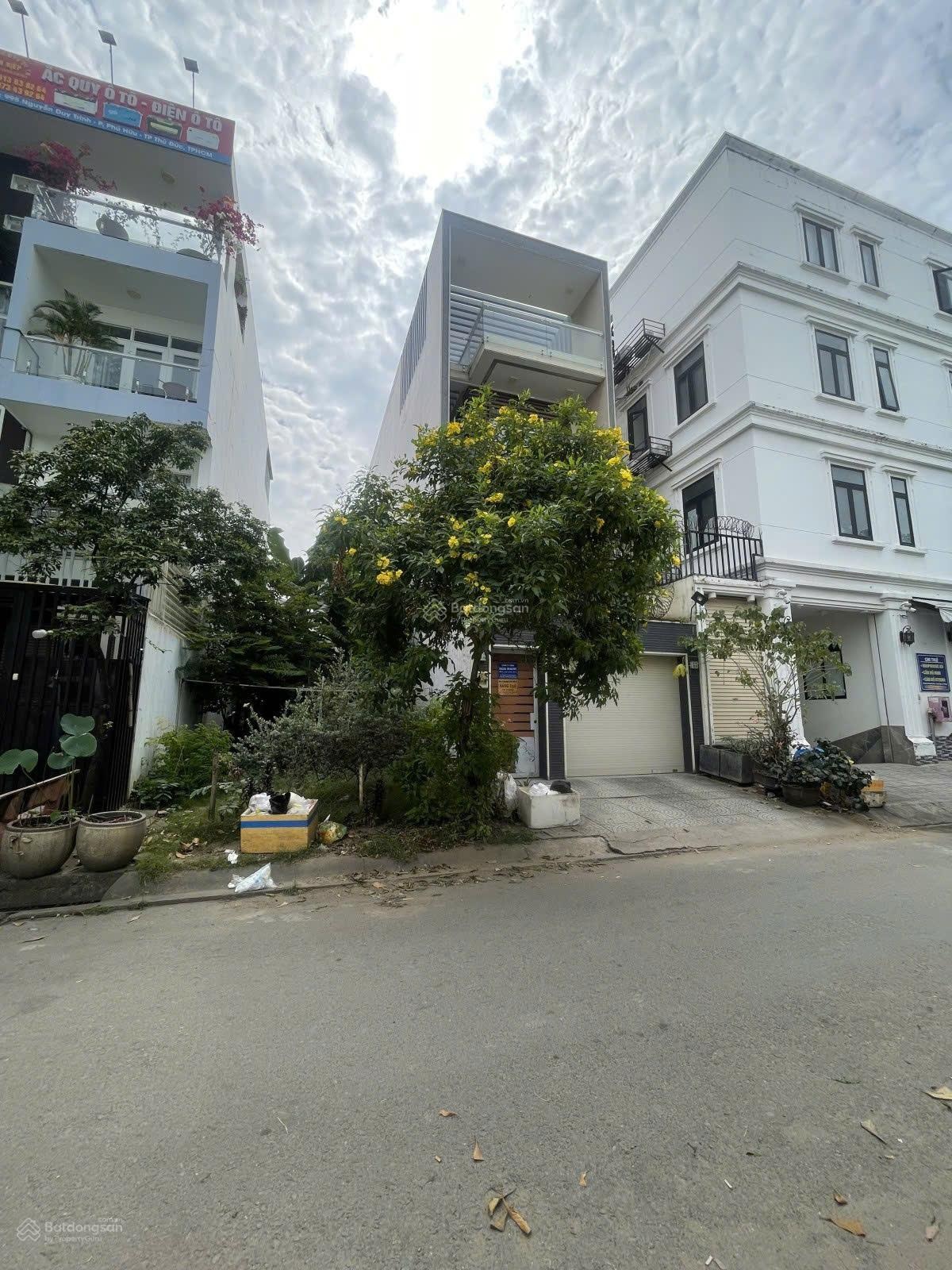 Giảm sâu 1,4 tỷ - Lô đất đẹp sát công viên - 110m2 (522m) phù hợp an cư, mở spa, thẩm mỹ