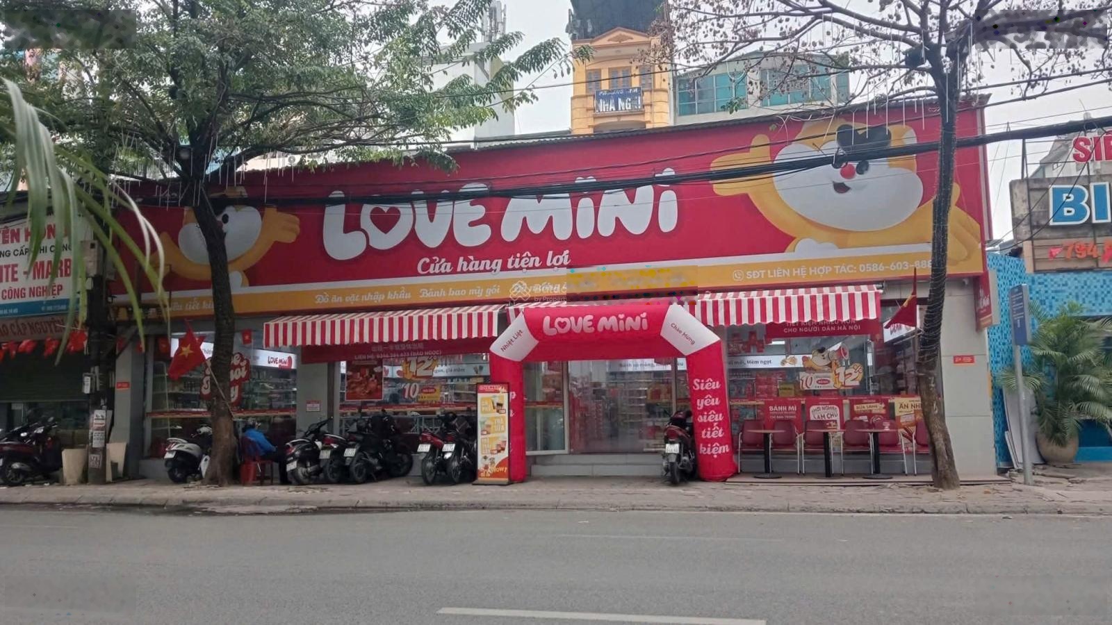 Cho thuê Nhà mặt phố Lò Đúc, Hai Bà Trưng: 160m2 , mt6m, làm nhà hàng, showrom, cửa hàng, salon...